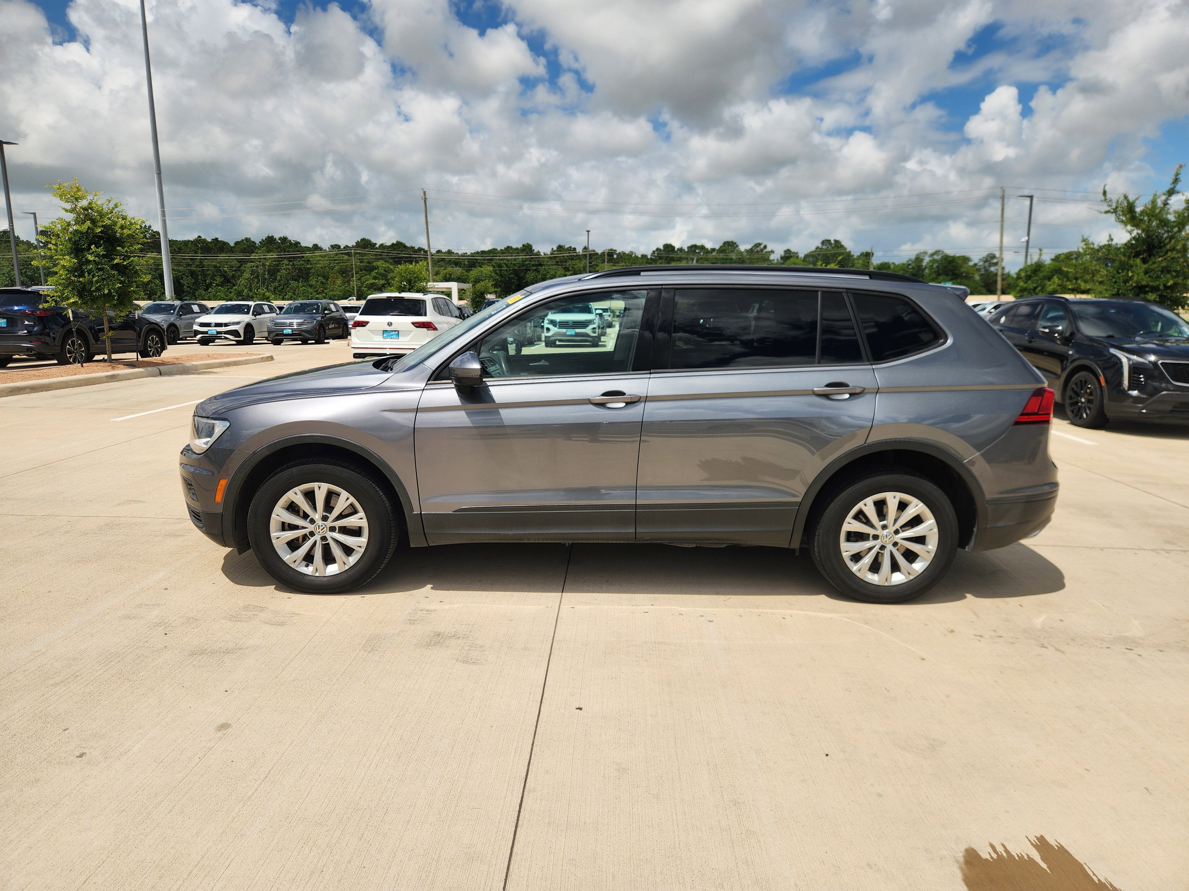 2018 Volkswagen Tiguan S