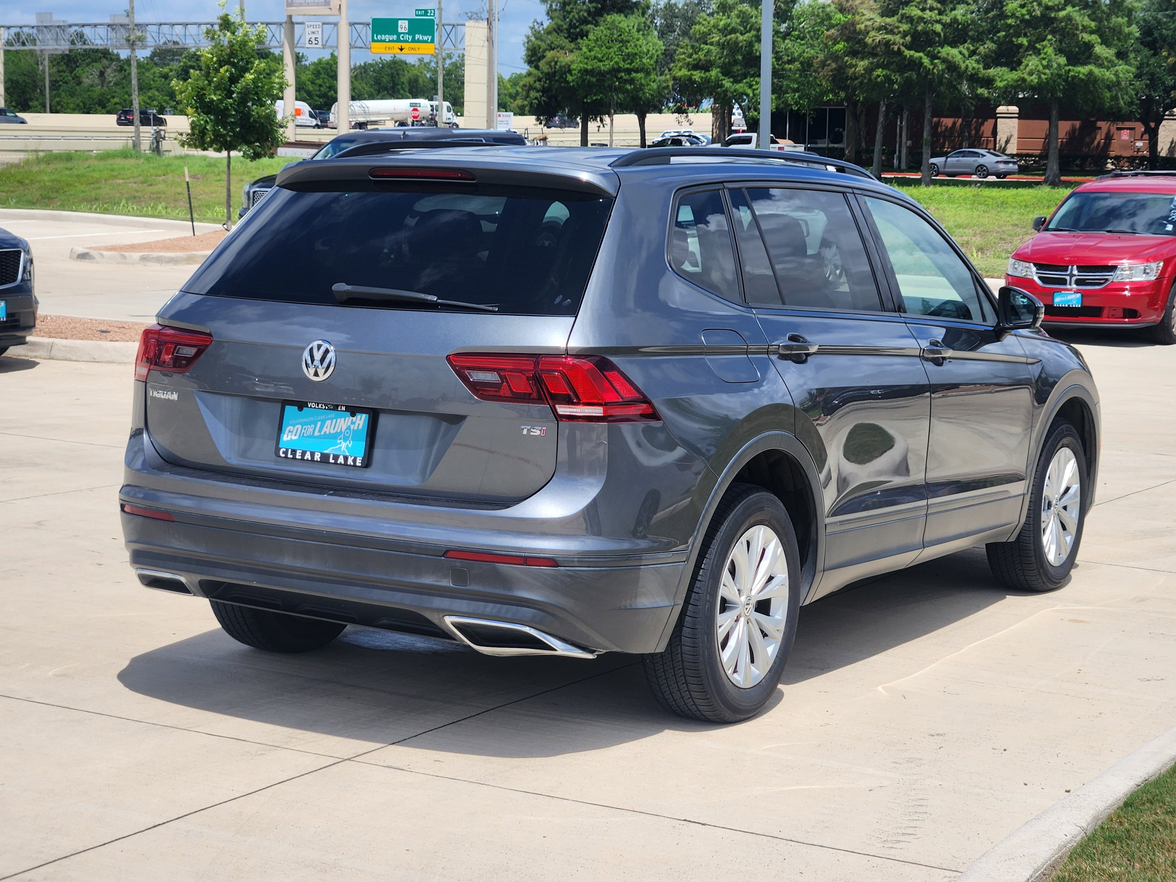 2018 Volkswagen Tiguan S