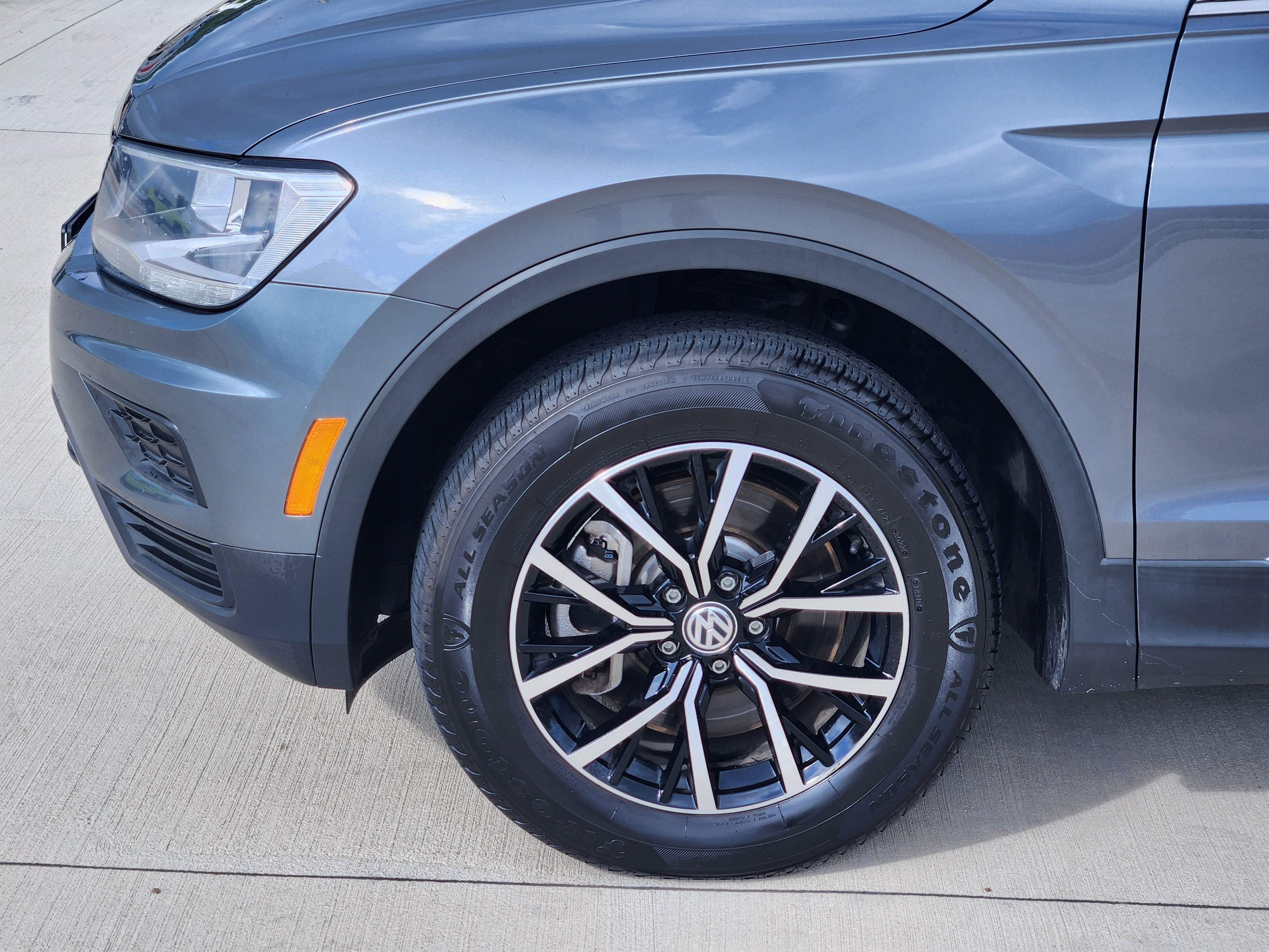 2021 Volkswagen Tiguan SE