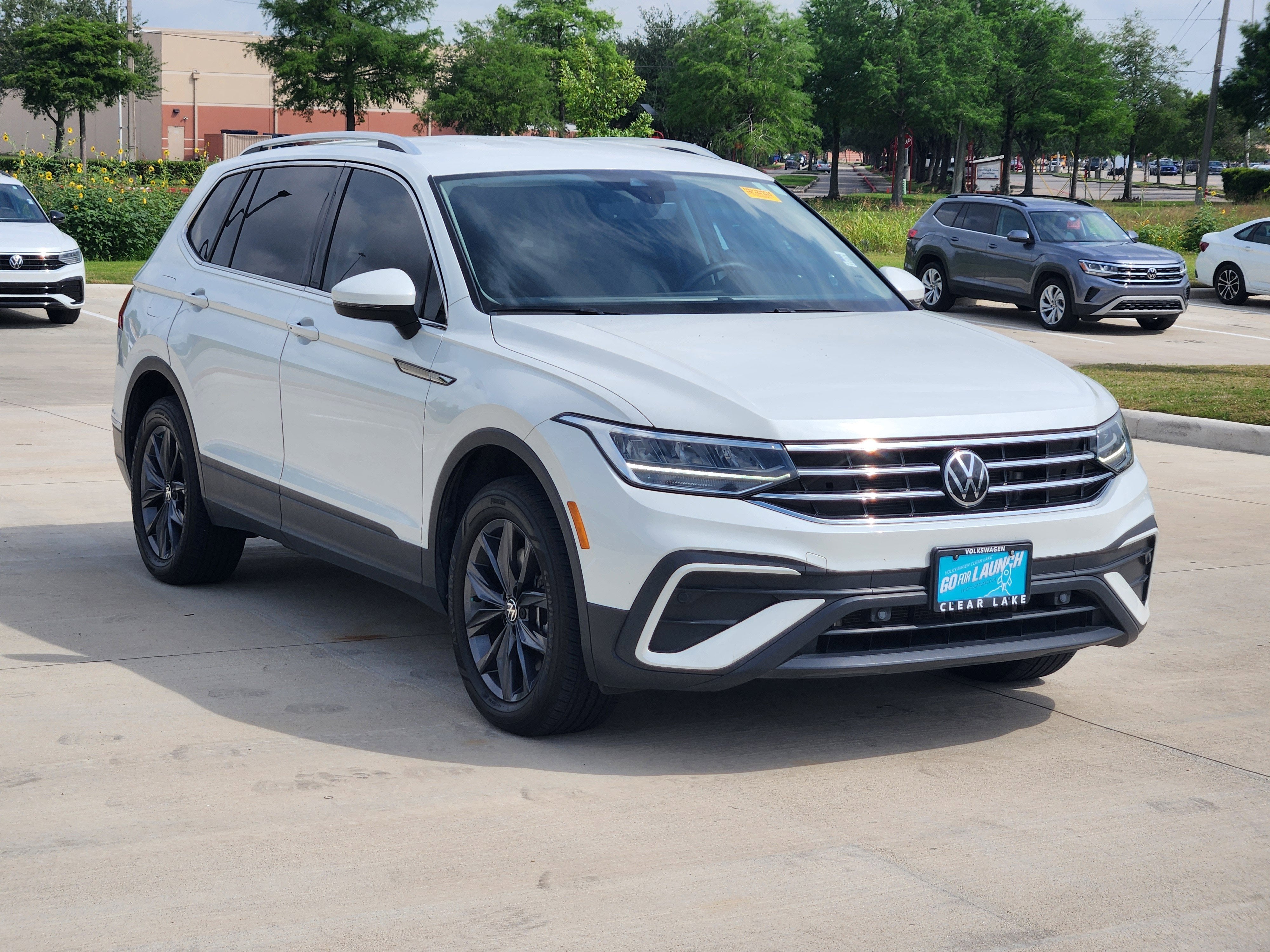 2023 Volkswagen Tiguan SE