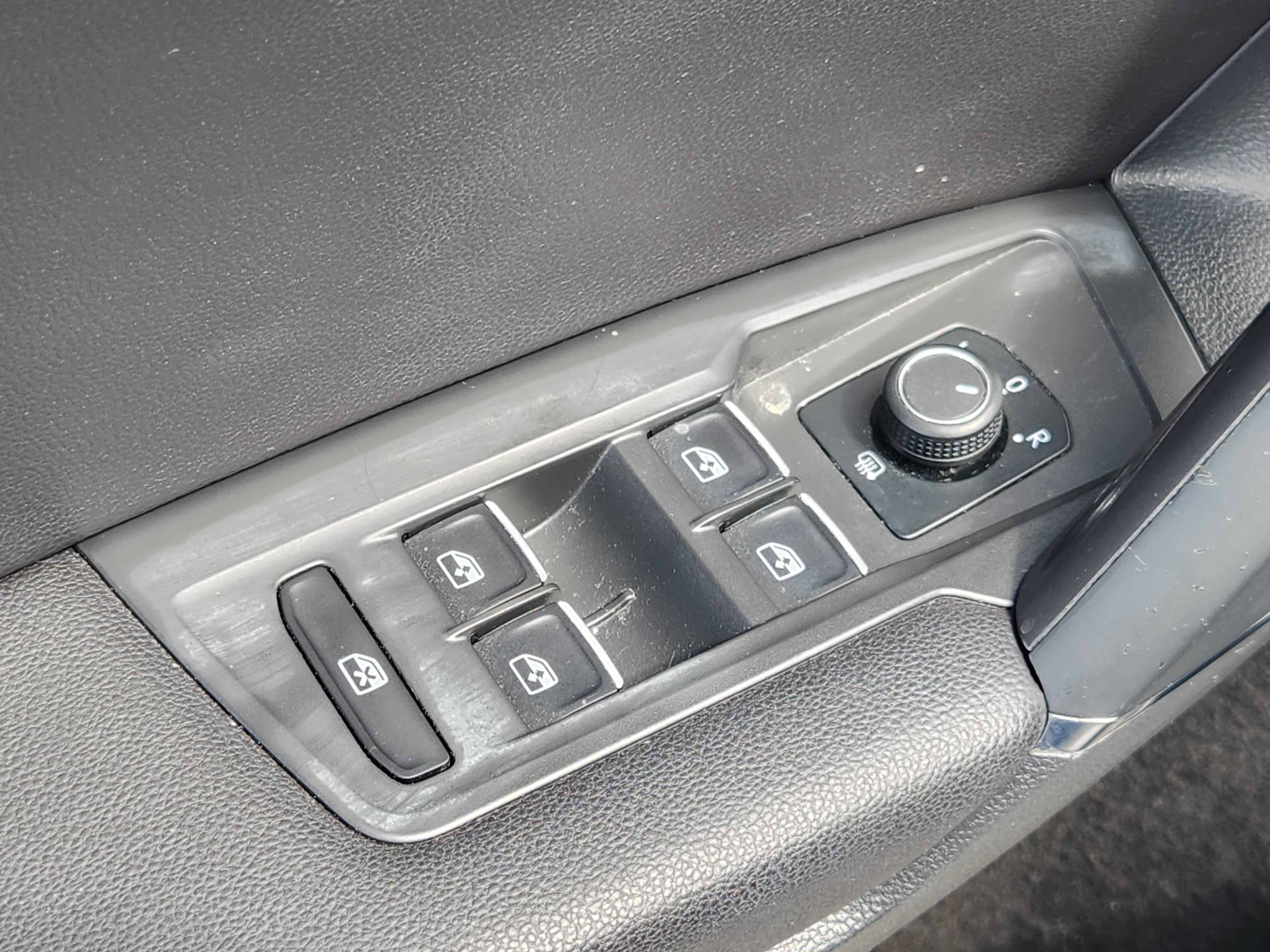 2018 Volkswagen Tiguan SEL