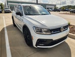 2020 Volkswagen Tiguan SE R-Line Black
