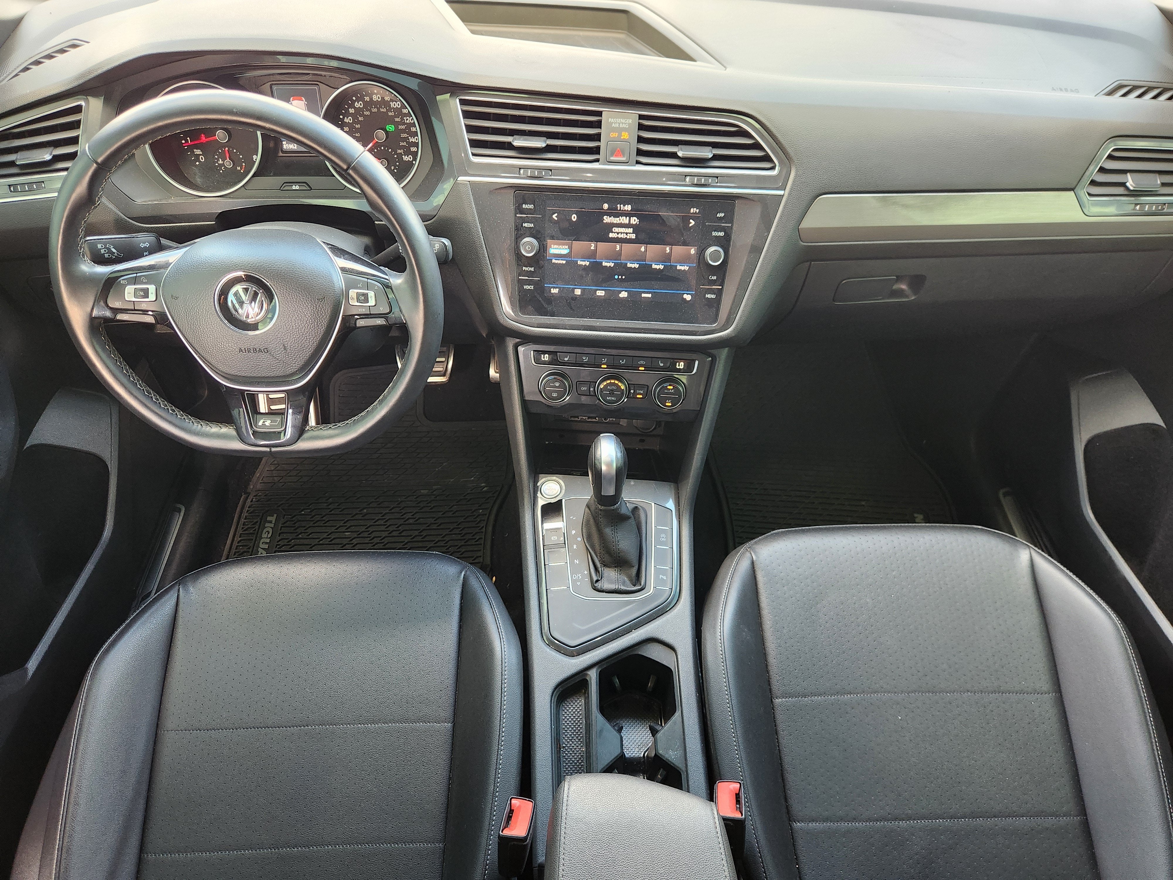 2020 Volkswagen Tiguan SE R-Line Black