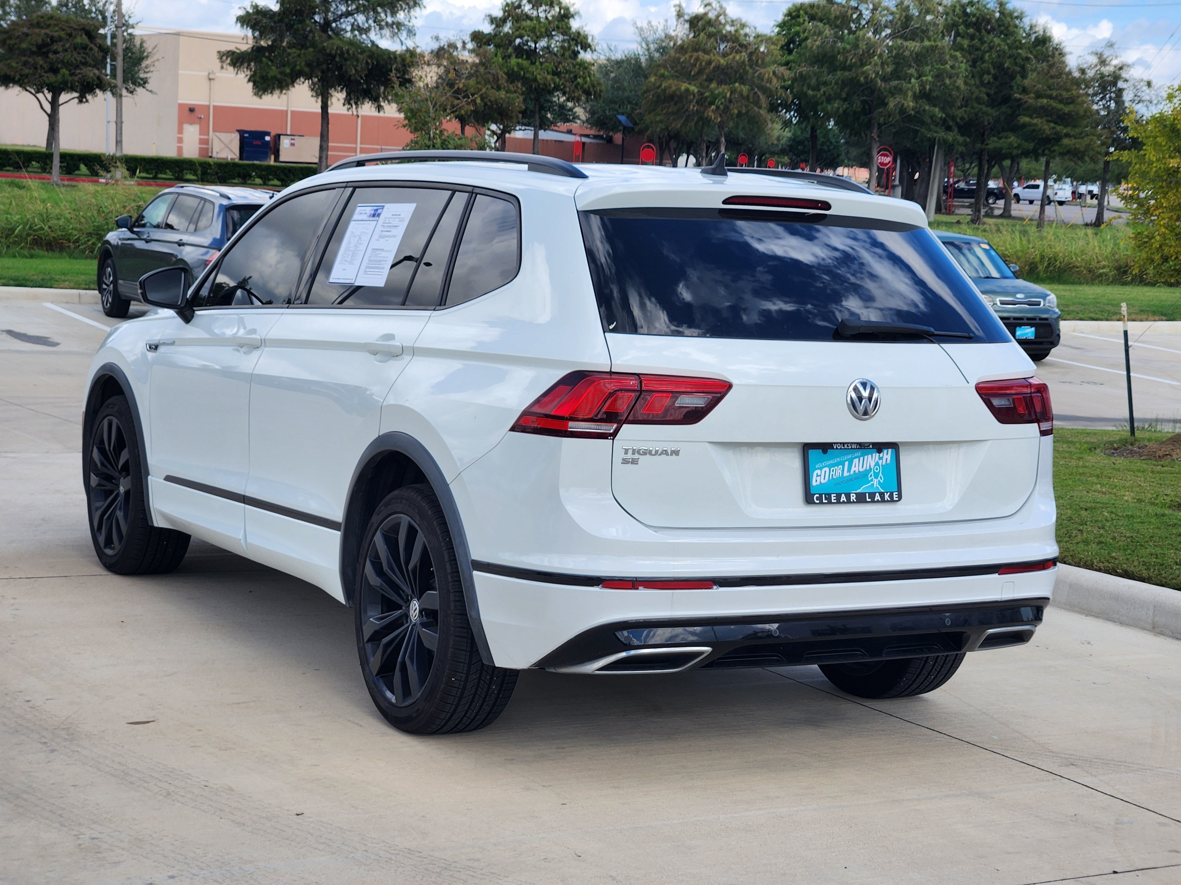 2020 Volkswagen Tiguan SE R-Line Black