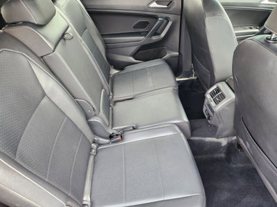 2021 Volkswagen Tiguan SE R-Line Black