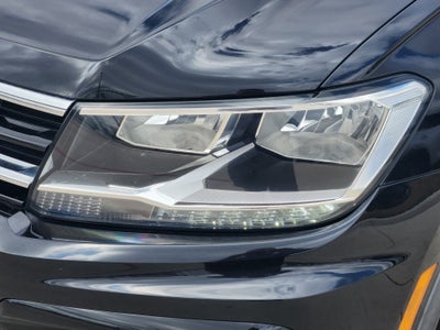 2021 Volkswagen Tiguan SE R-Line Black