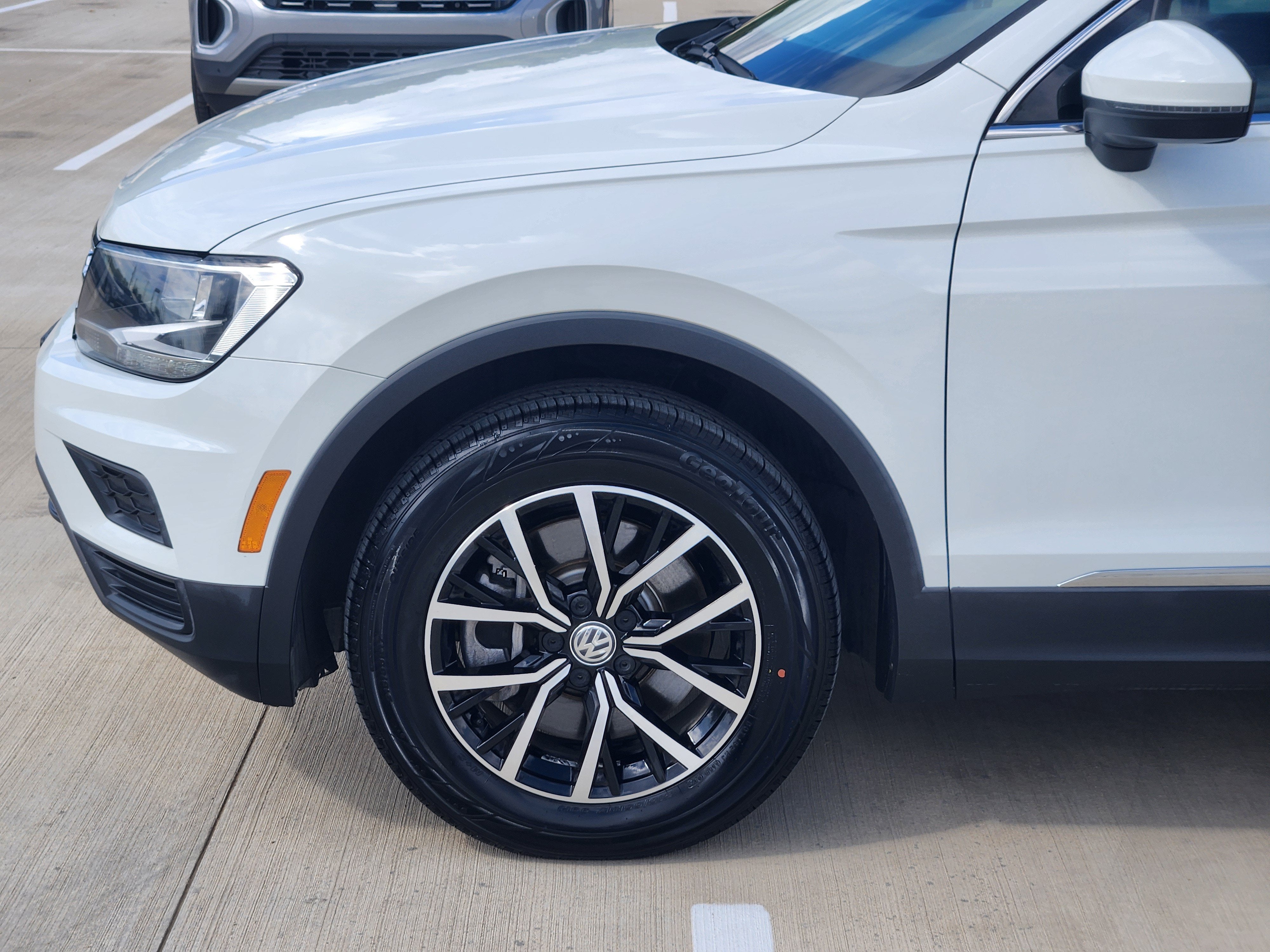 2021 Volkswagen Tiguan SE