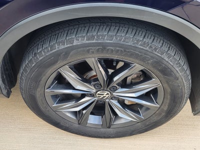 2023 Volkswagen Tiguan SE