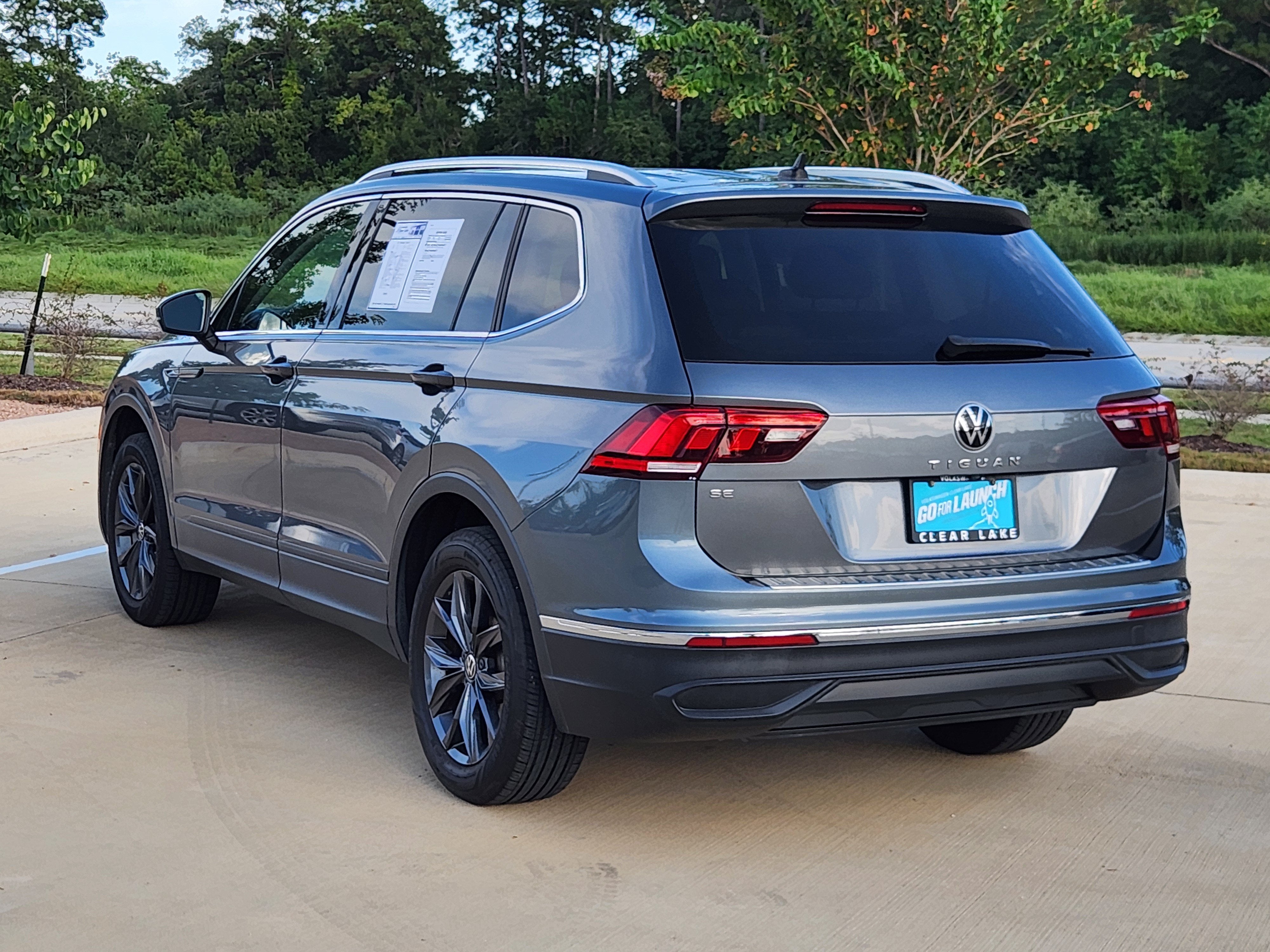 2022 Volkswagen Tiguan SE
