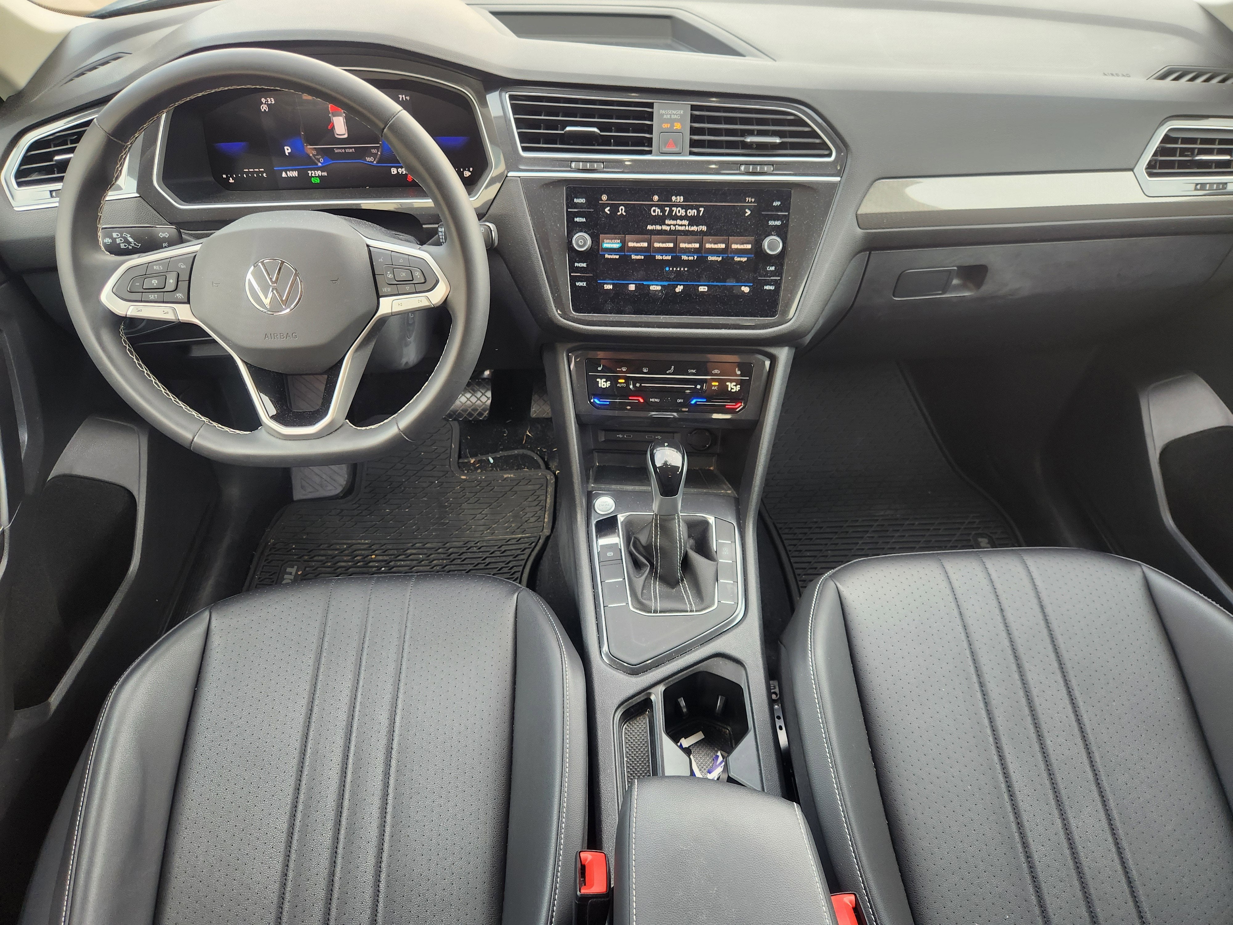 2023 Volkswagen Tiguan SE