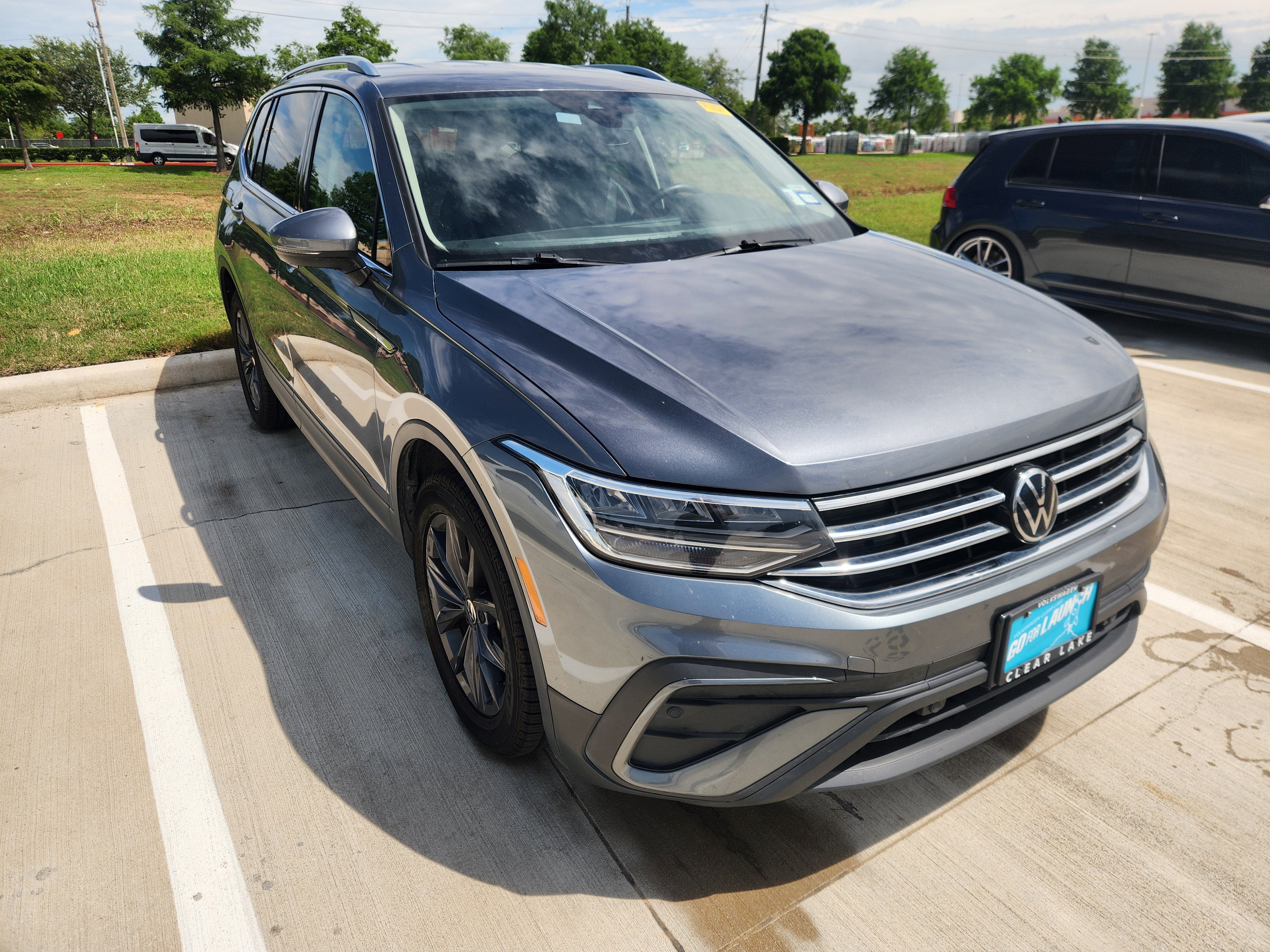 2023 Volkswagen Tiguan SE