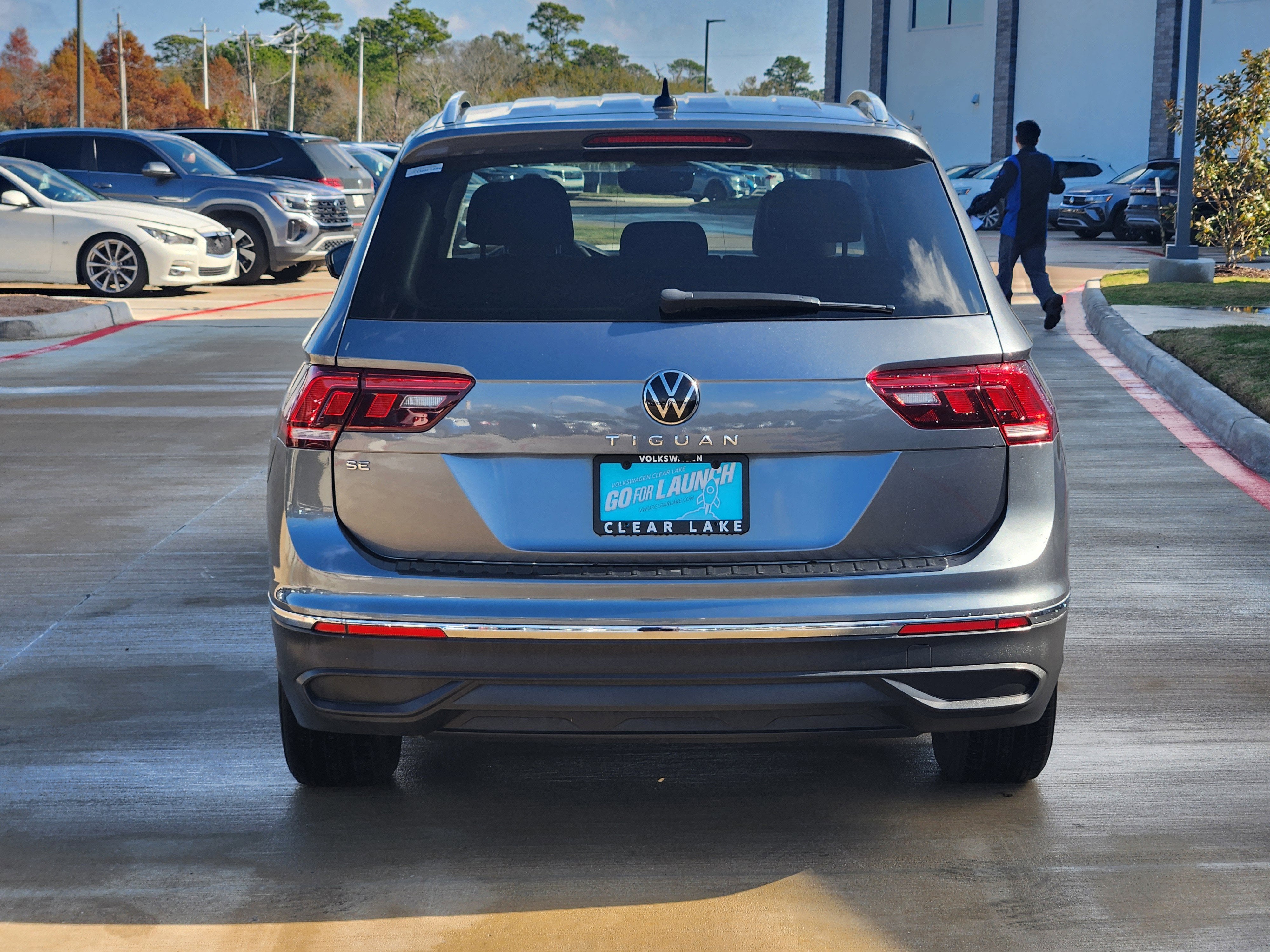 2023 Volkswagen Tiguan SE