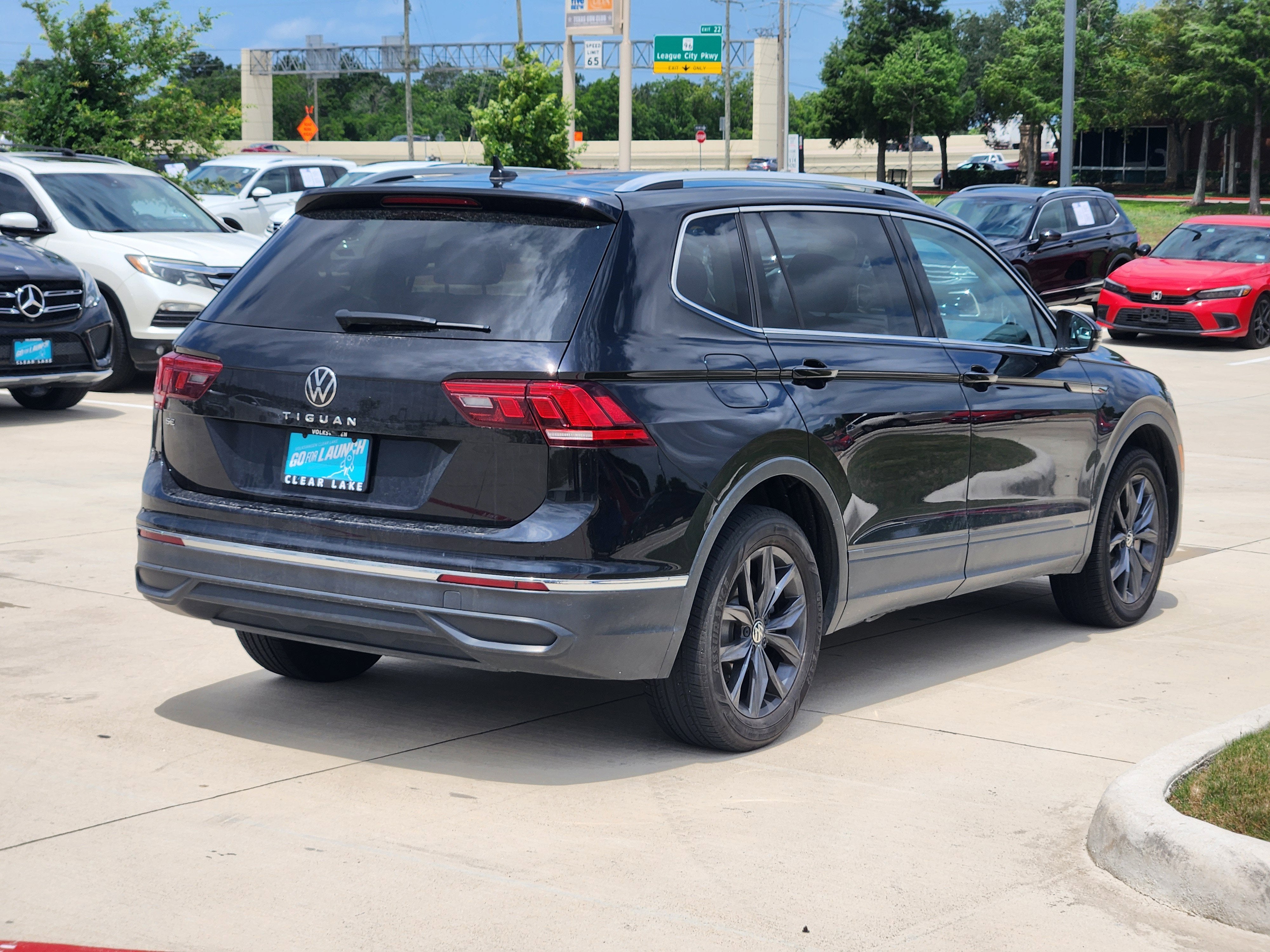 2023 Volkswagen Tiguan SE
