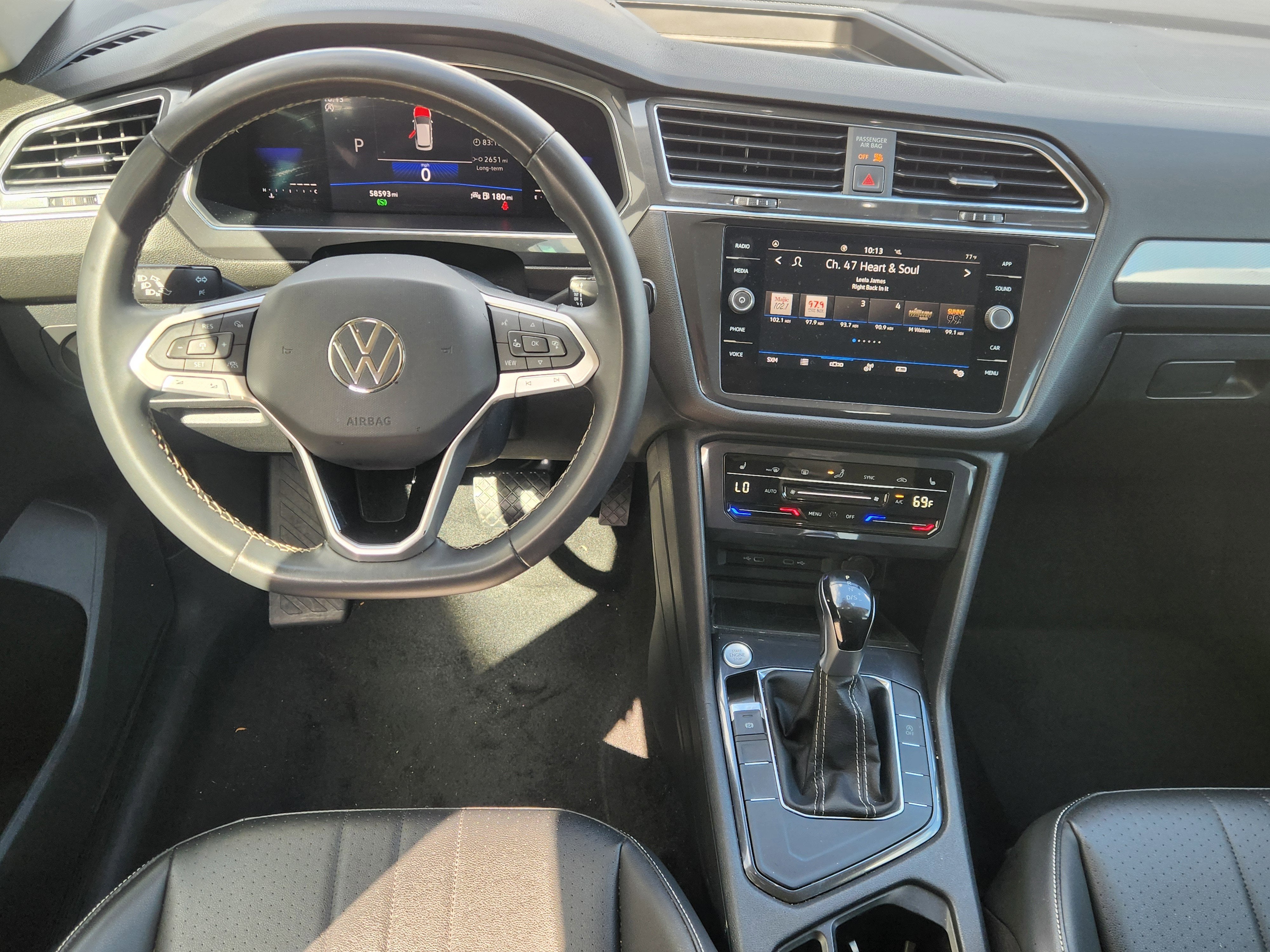 2023 Volkswagen Tiguan SE