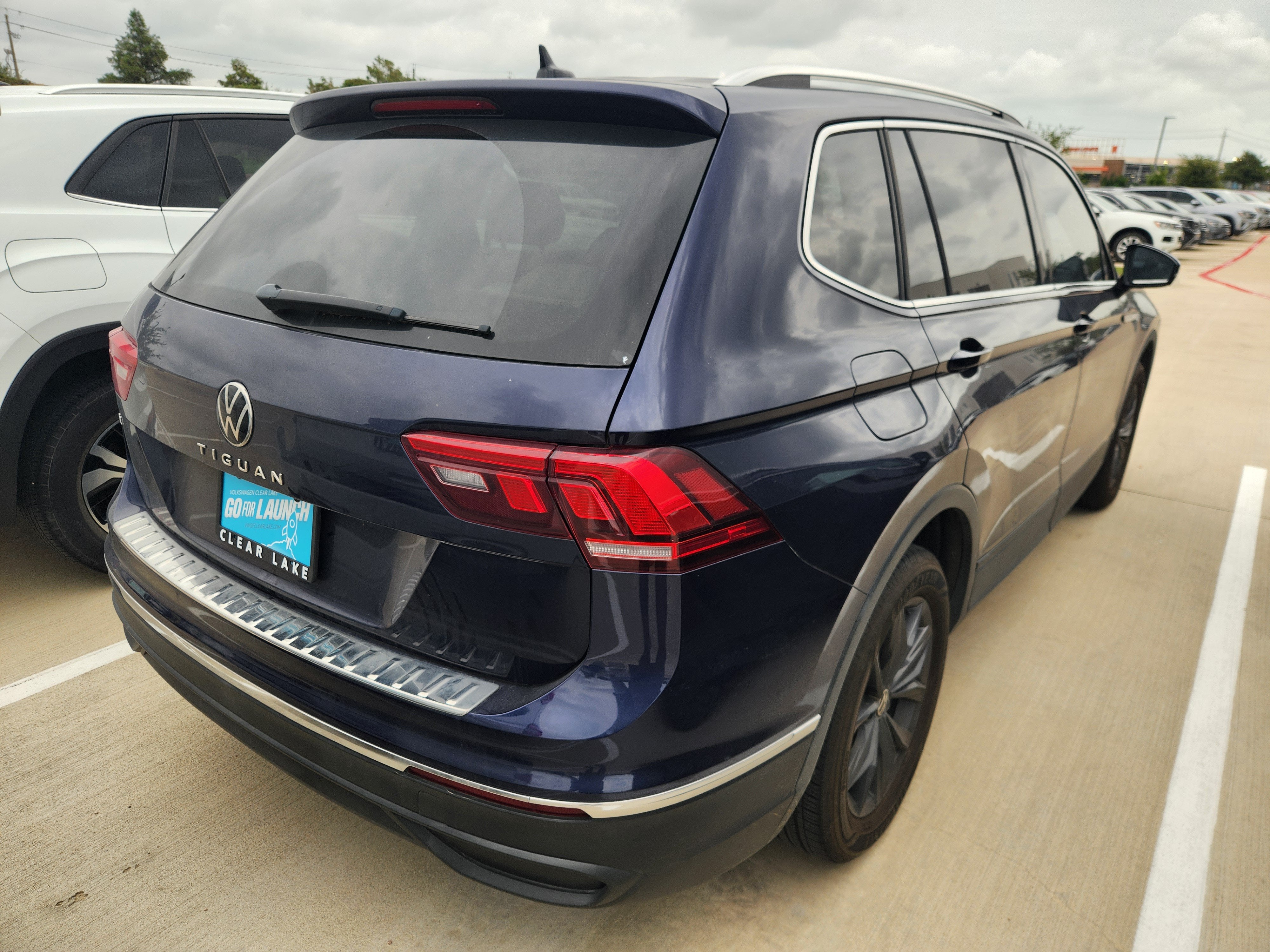 2023 Volkswagen Tiguan SE