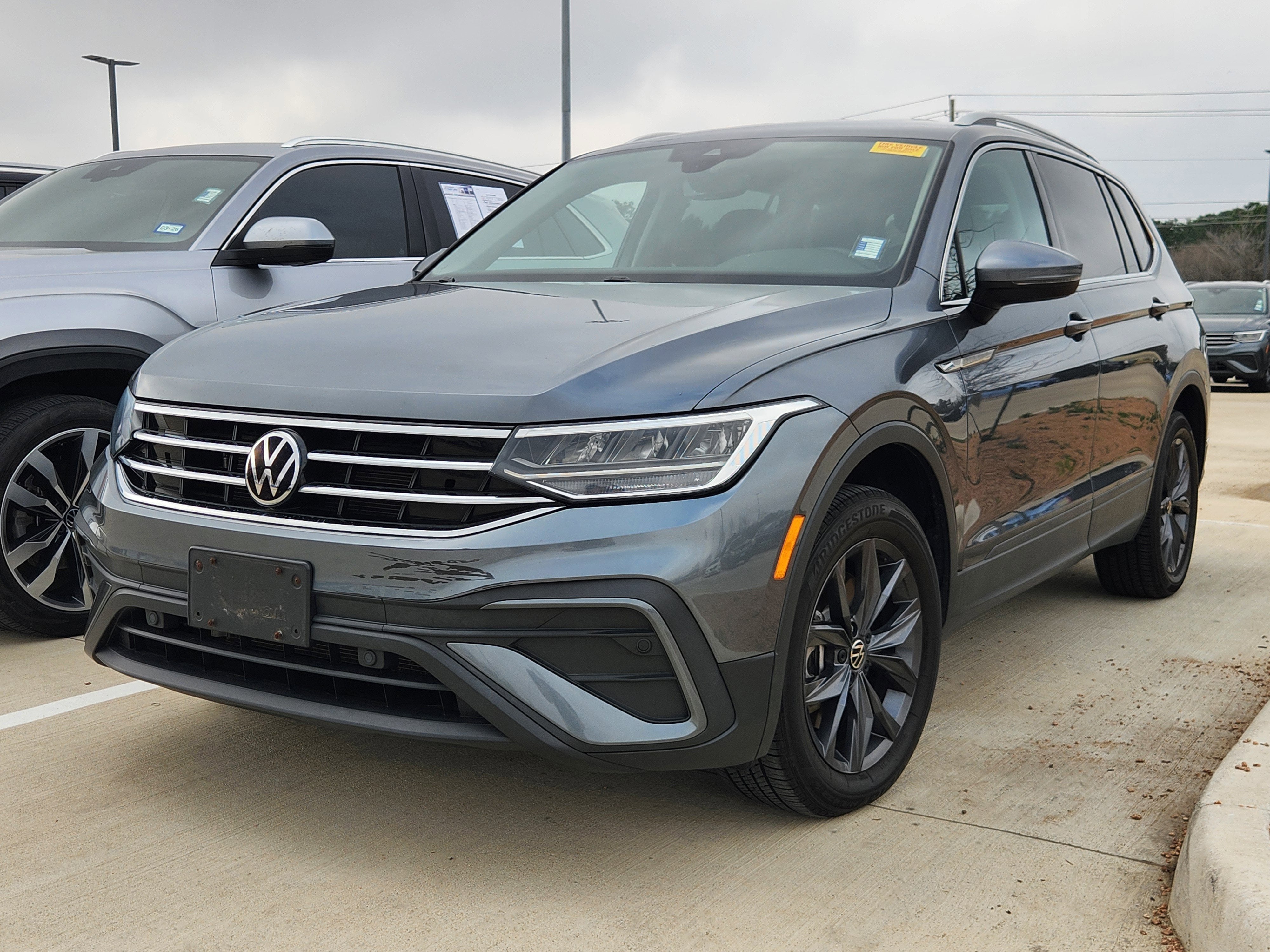 2023 Volkswagen Tiguan SE