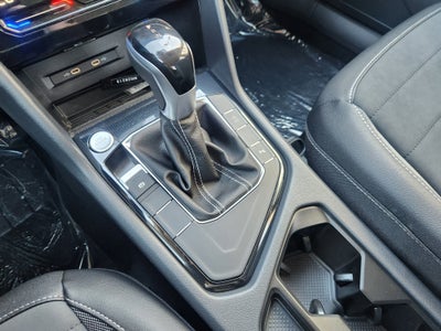 2026 Volkswagen Taos SE Black