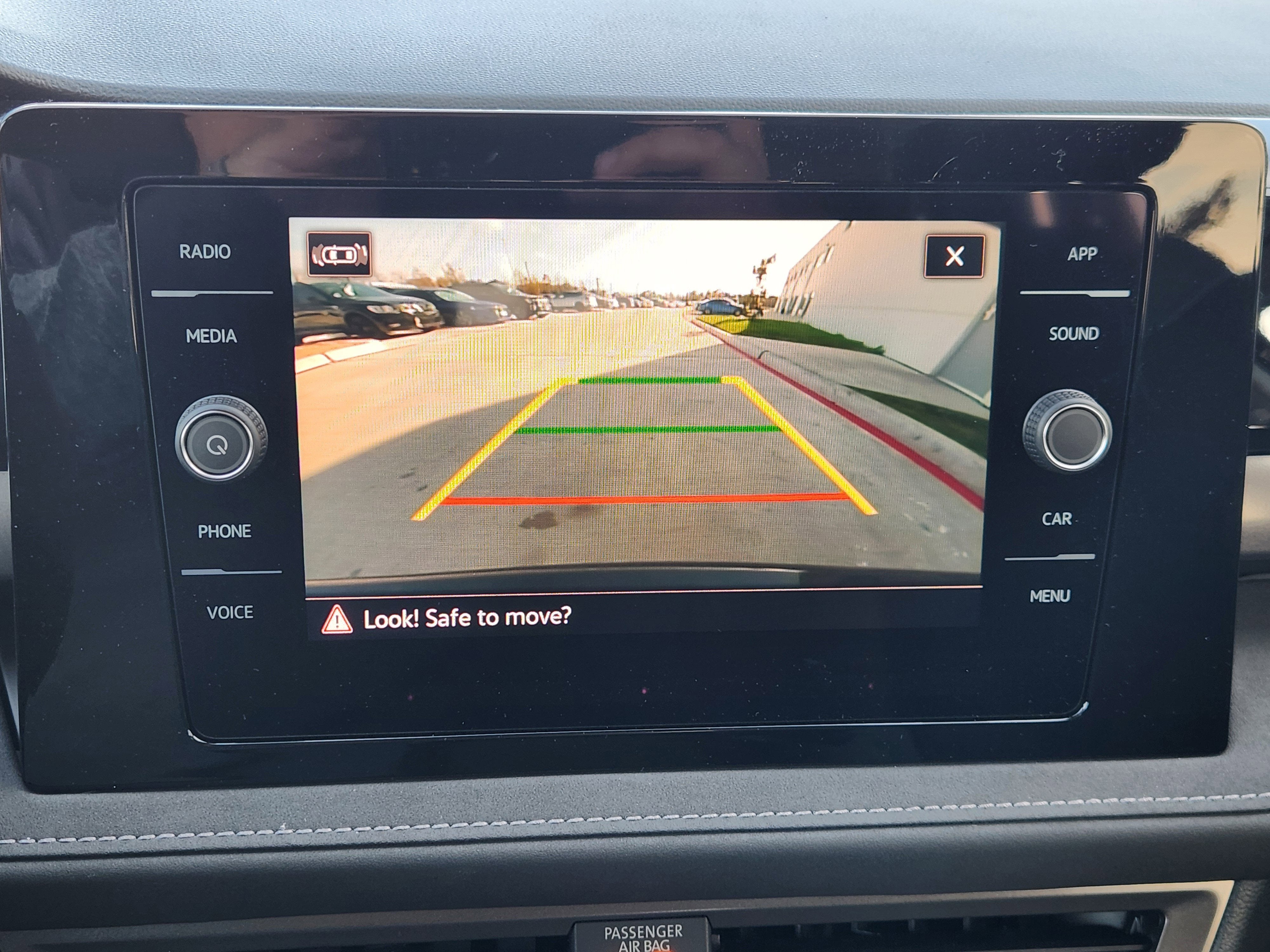 2026 Volkswagen Taos SE Black