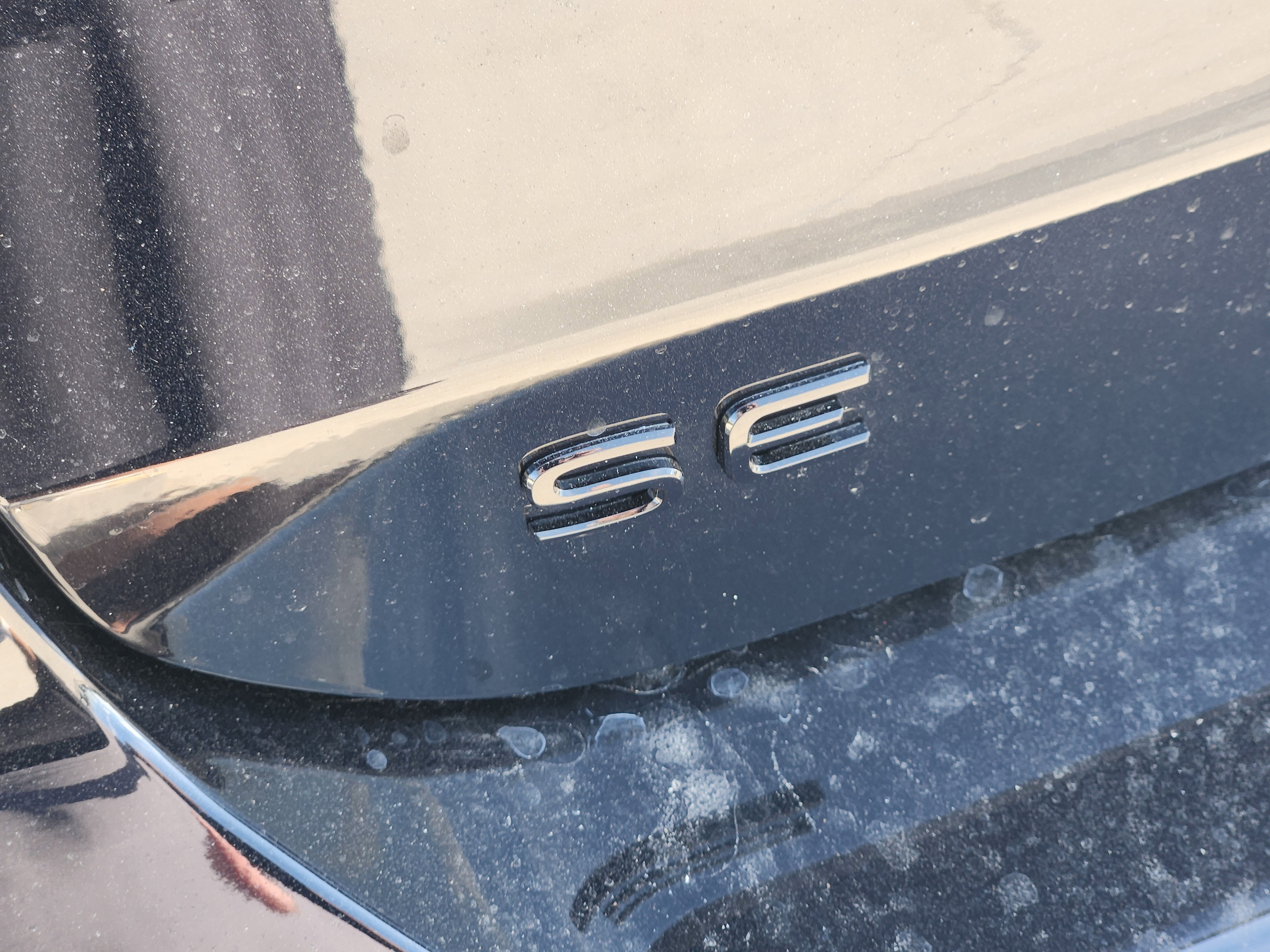 2026 Volkswagen Taos SE Black