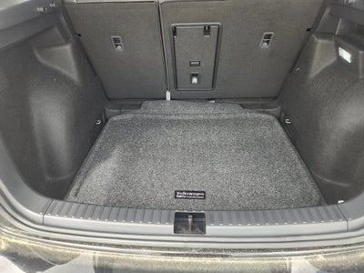 2026 Volkswagen Taos SE Black