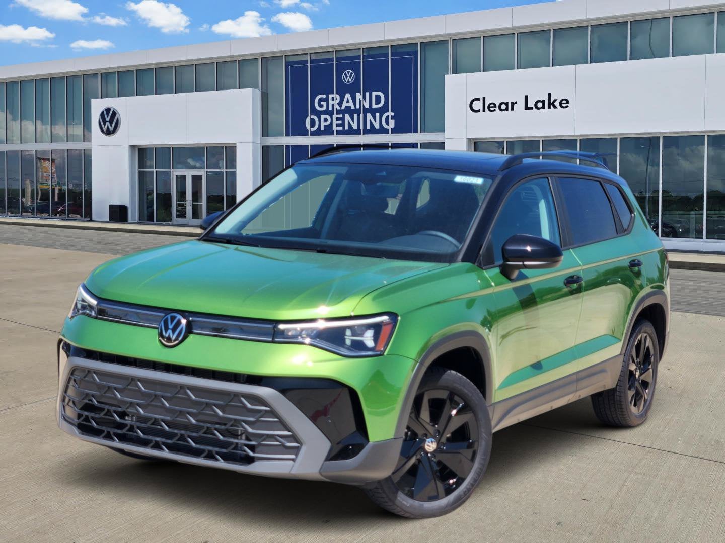 2026 Volkswagen Taos SE Black