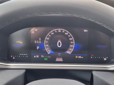 2027 Volkswagen Taos SE Black