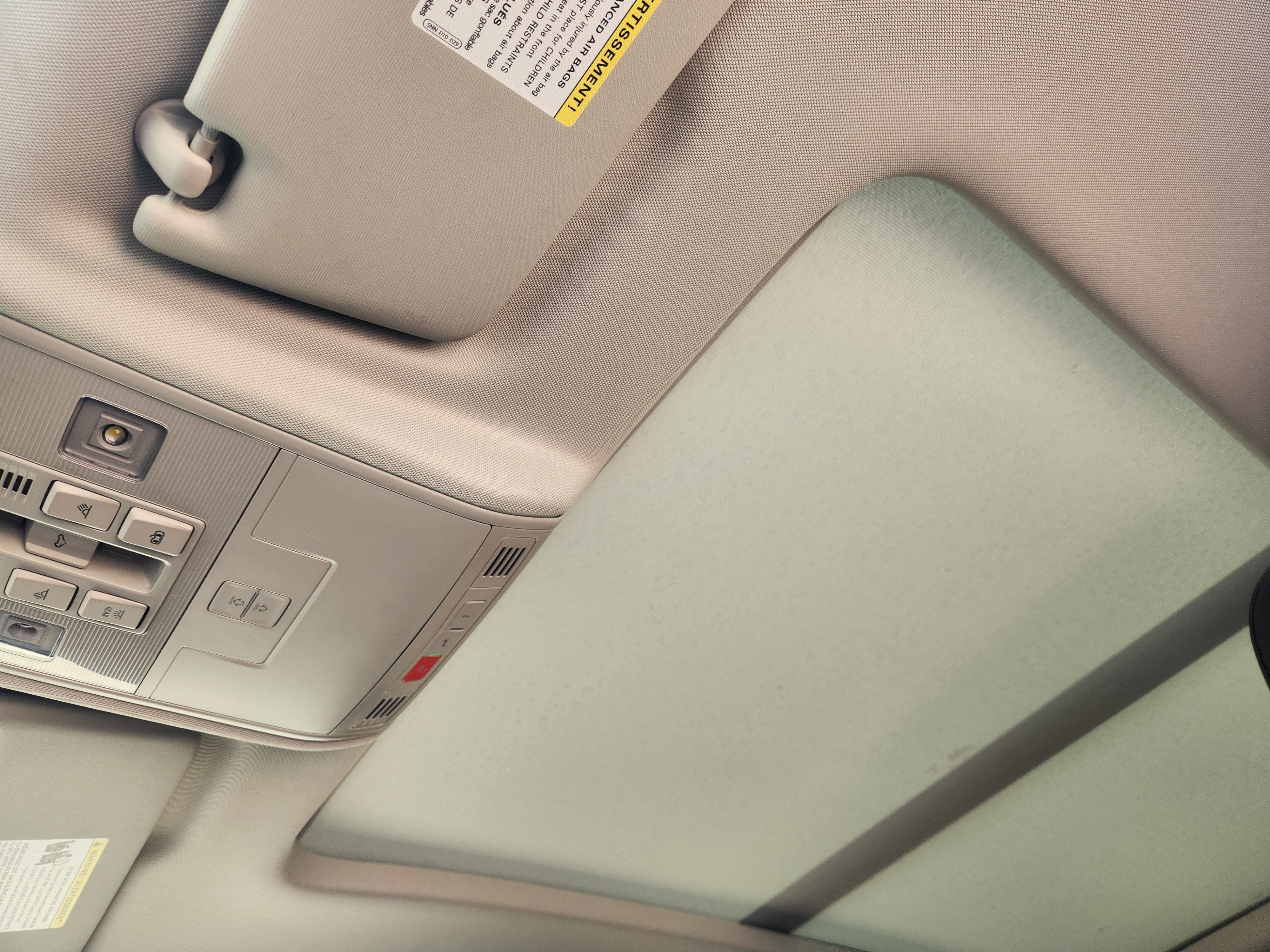 2027 Volkswagen Taos SE Black