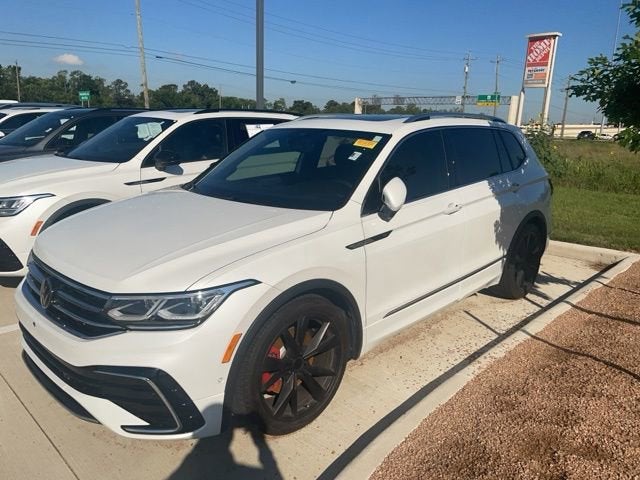 2024 Volkswagen Tiguan SEL R-Line