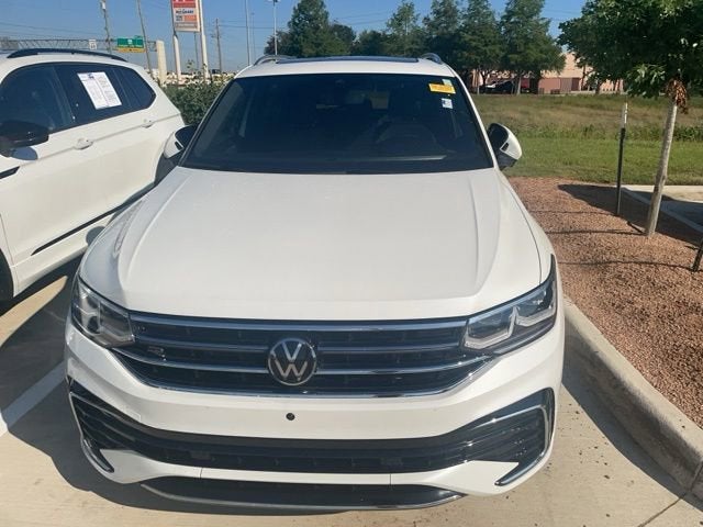 2024 Volkswagen Tiguan SEL R-Line