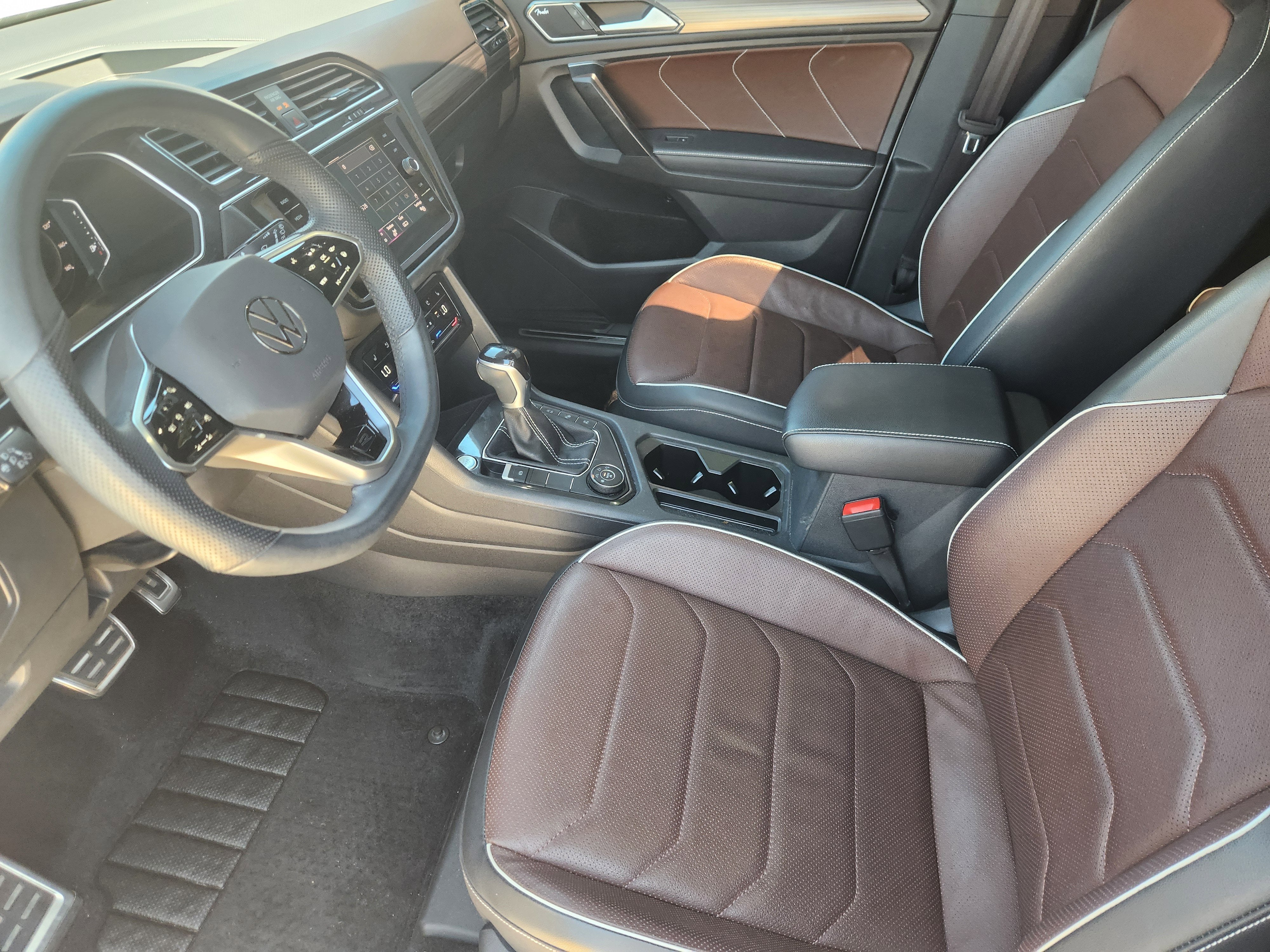 2024 Volkswagen Tiguan SEL R-Line