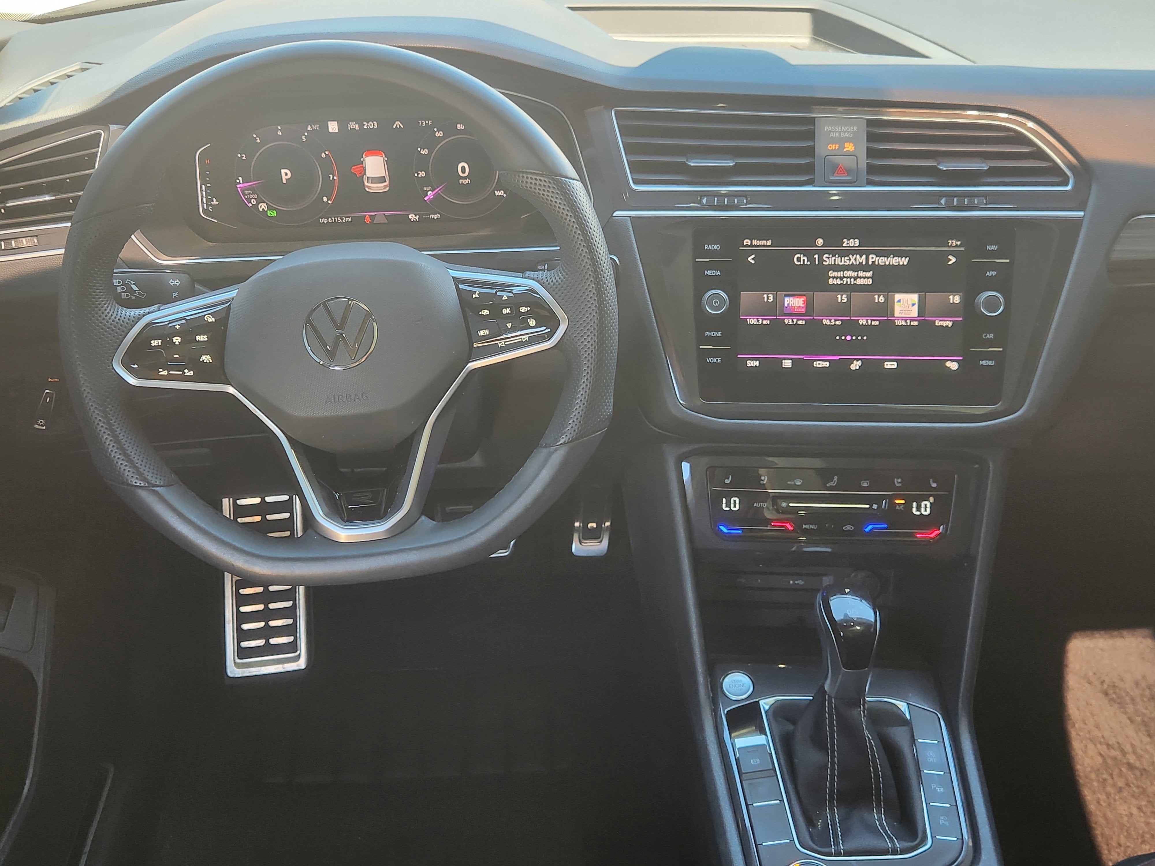 2024 Volkswagen Tiguan SEL R-Line