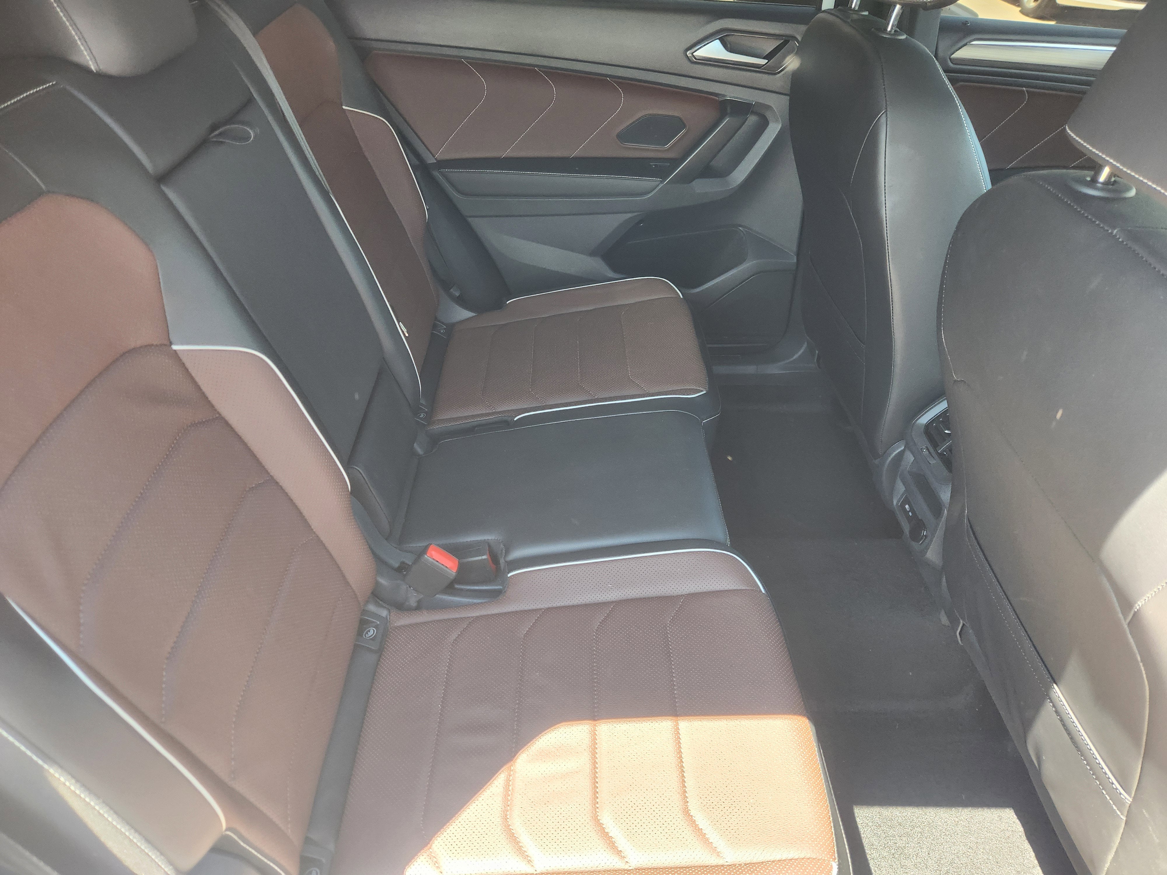 2024 Volkswagen Tiguan SEL R-Line