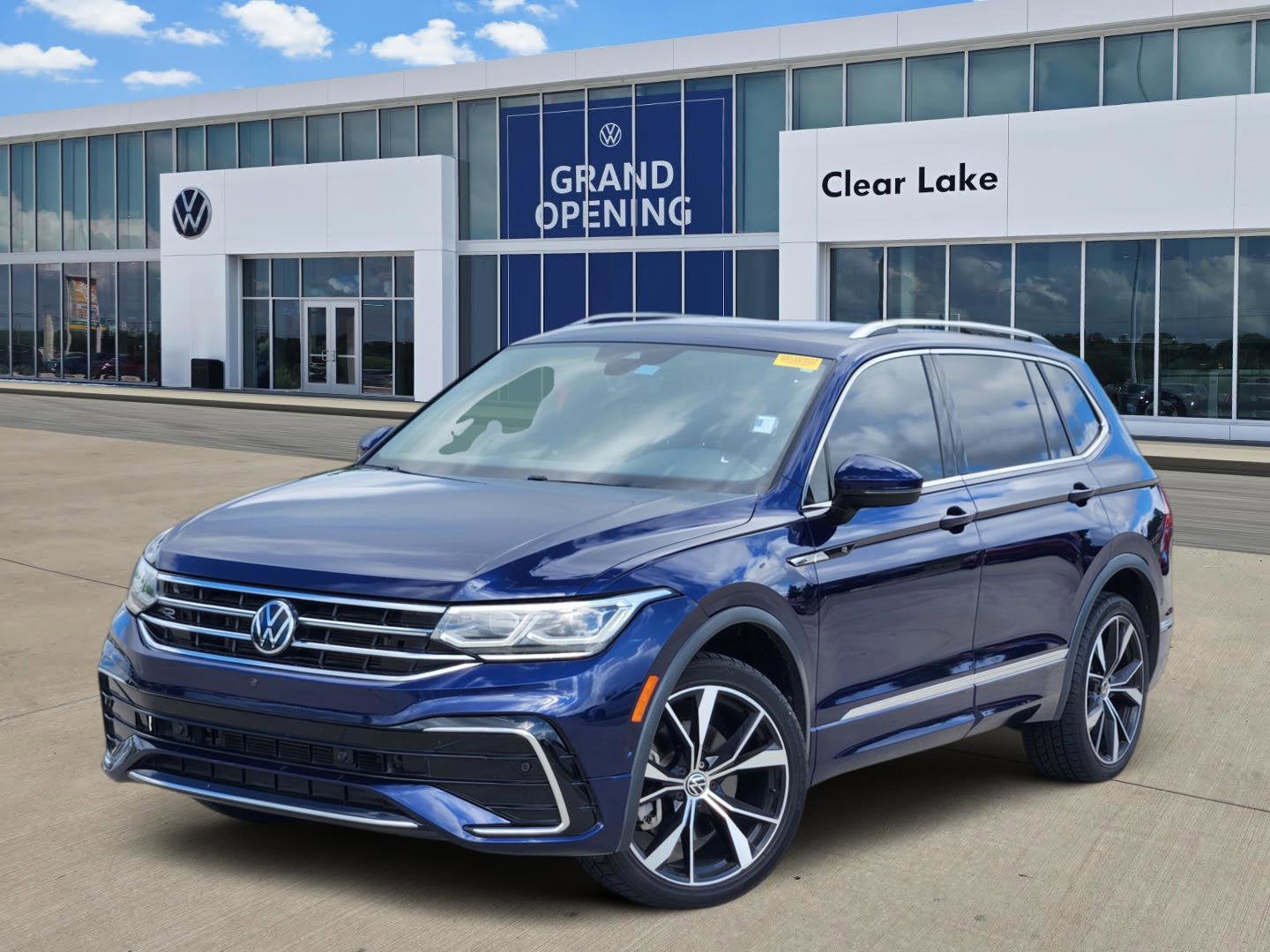 2022 Volkswagen Tiguan SEL R-Line