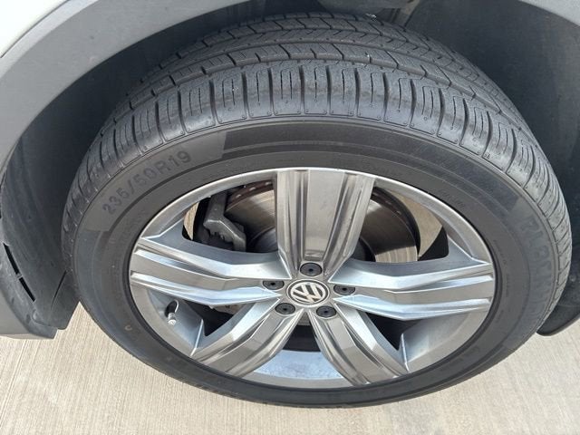 2019 Volkswagen Tiguan SEL Premium R-Line