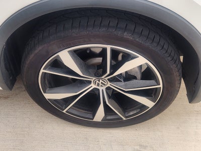 2022 Volkswagen Tiguan SEL R-Line