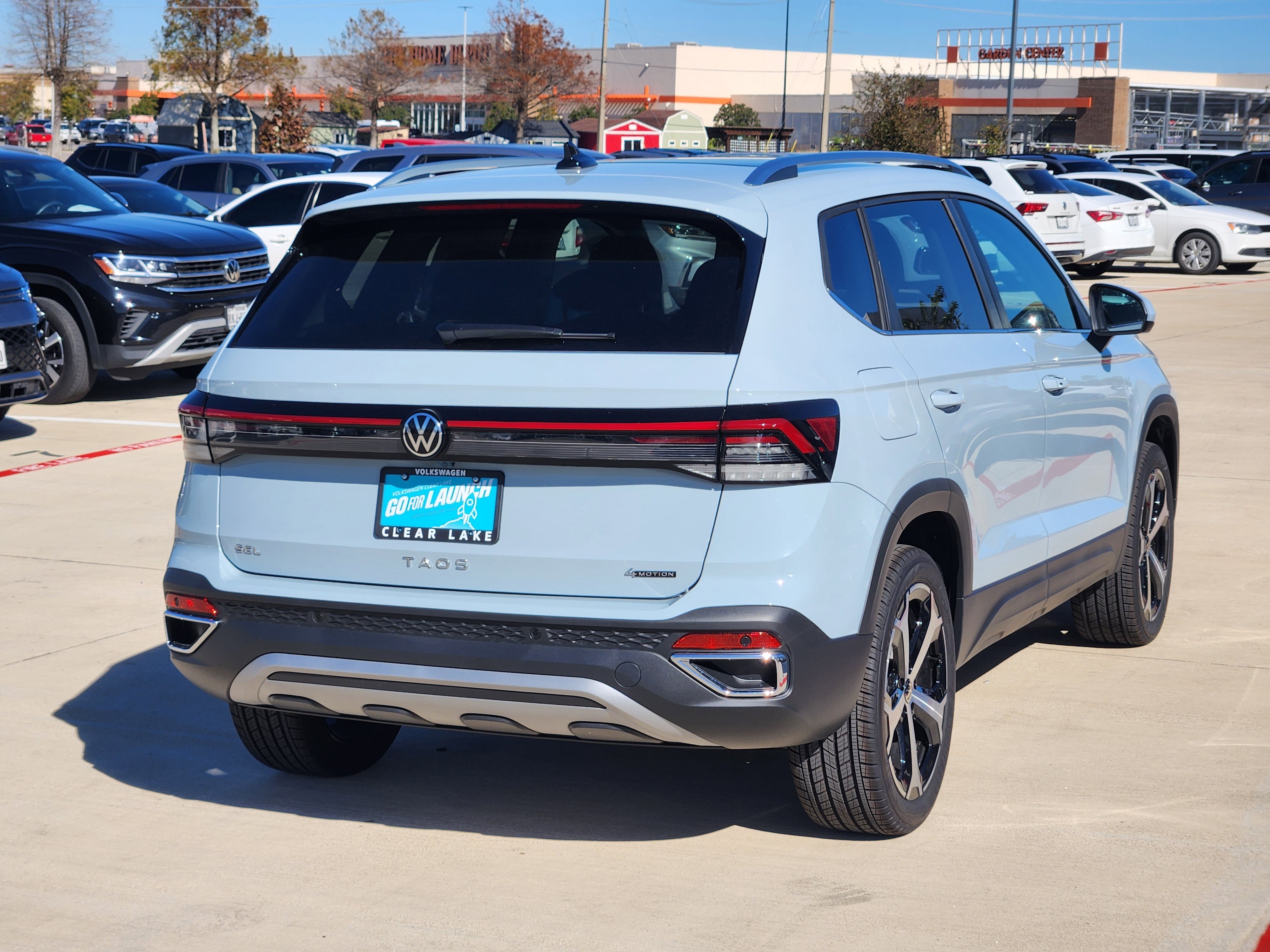 2026 Volkswagen Taos SEL