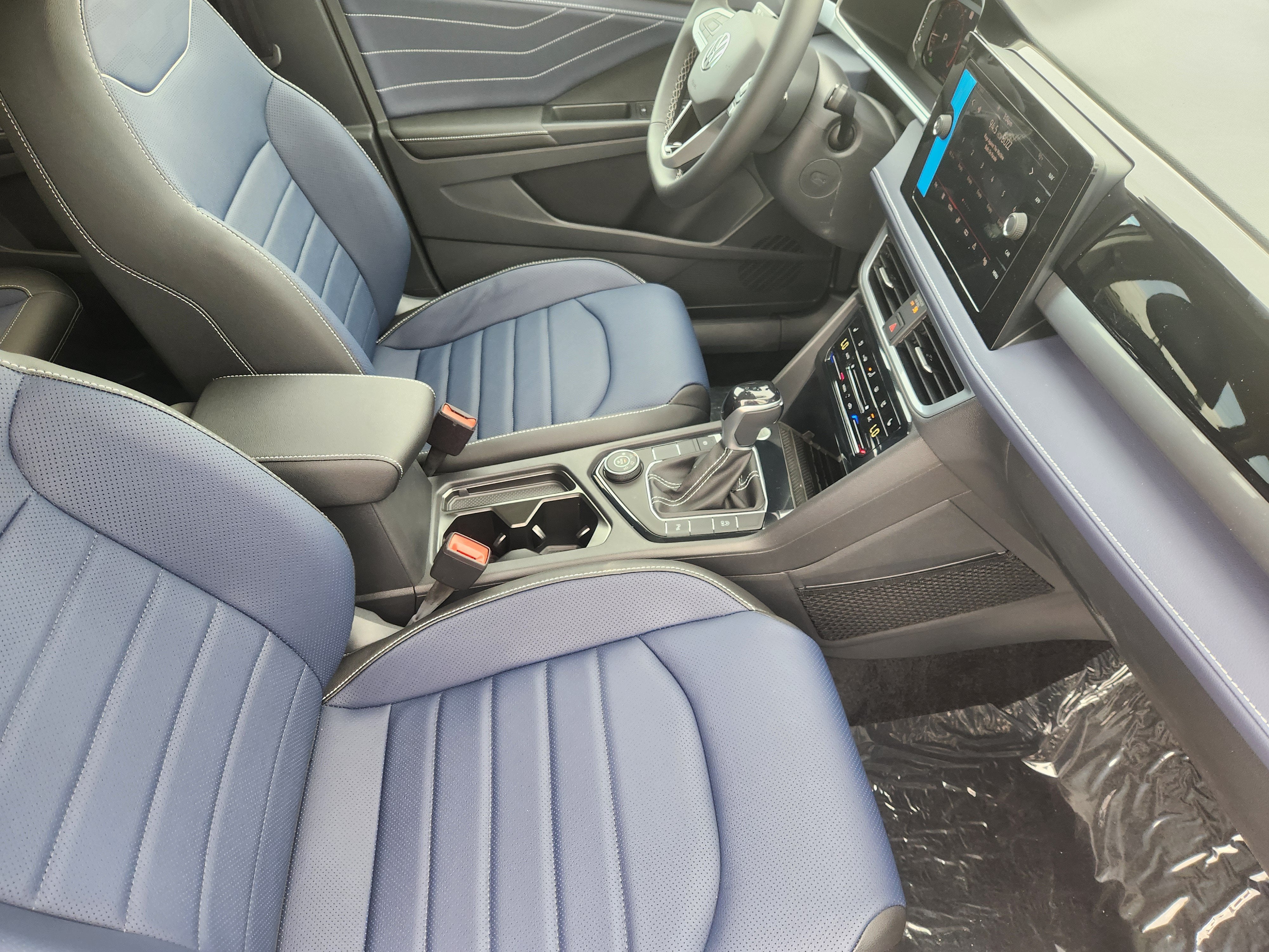 2027 Volkswagen Taos SEL