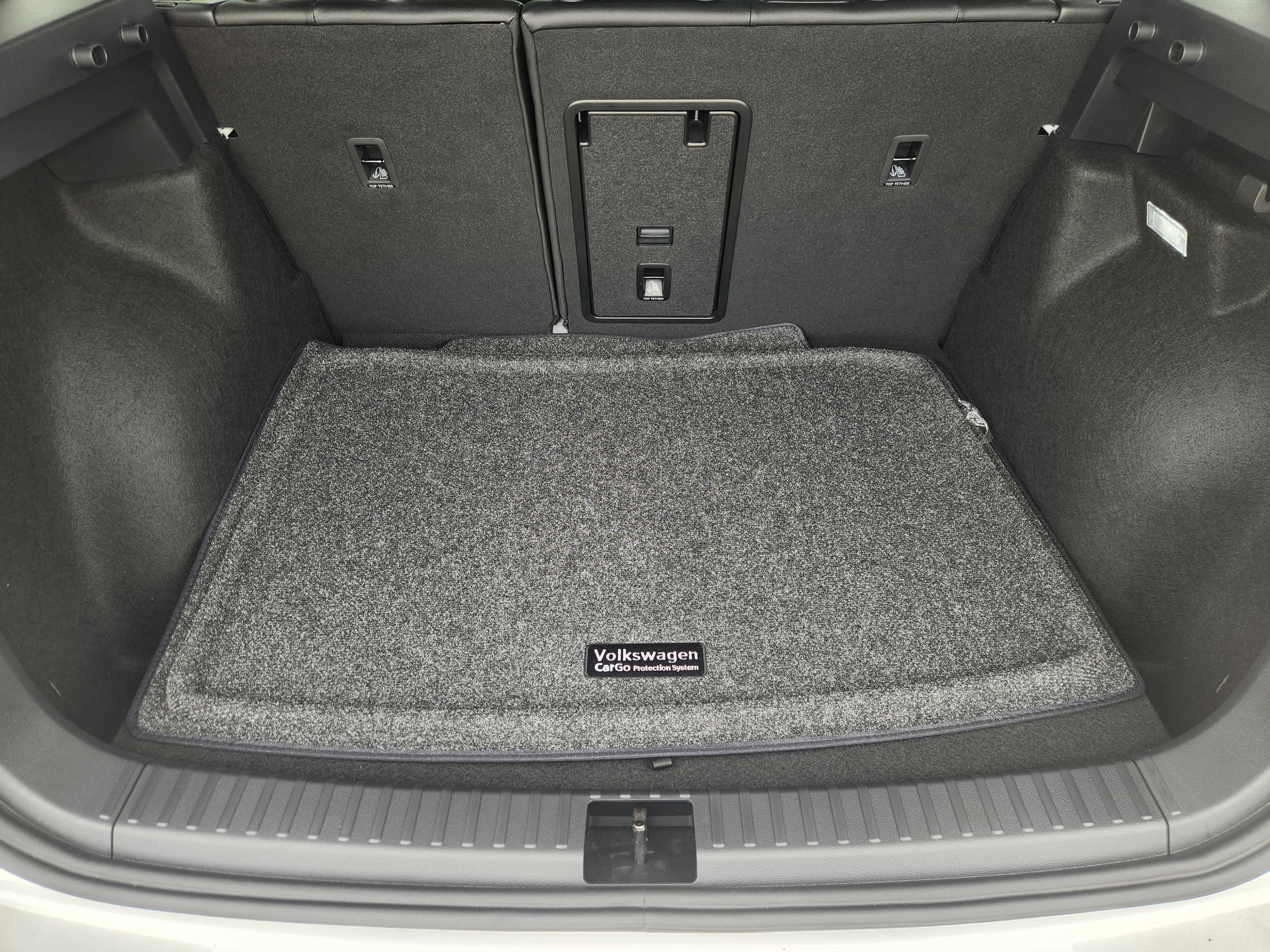 2027 Volkswagen Taos SEL