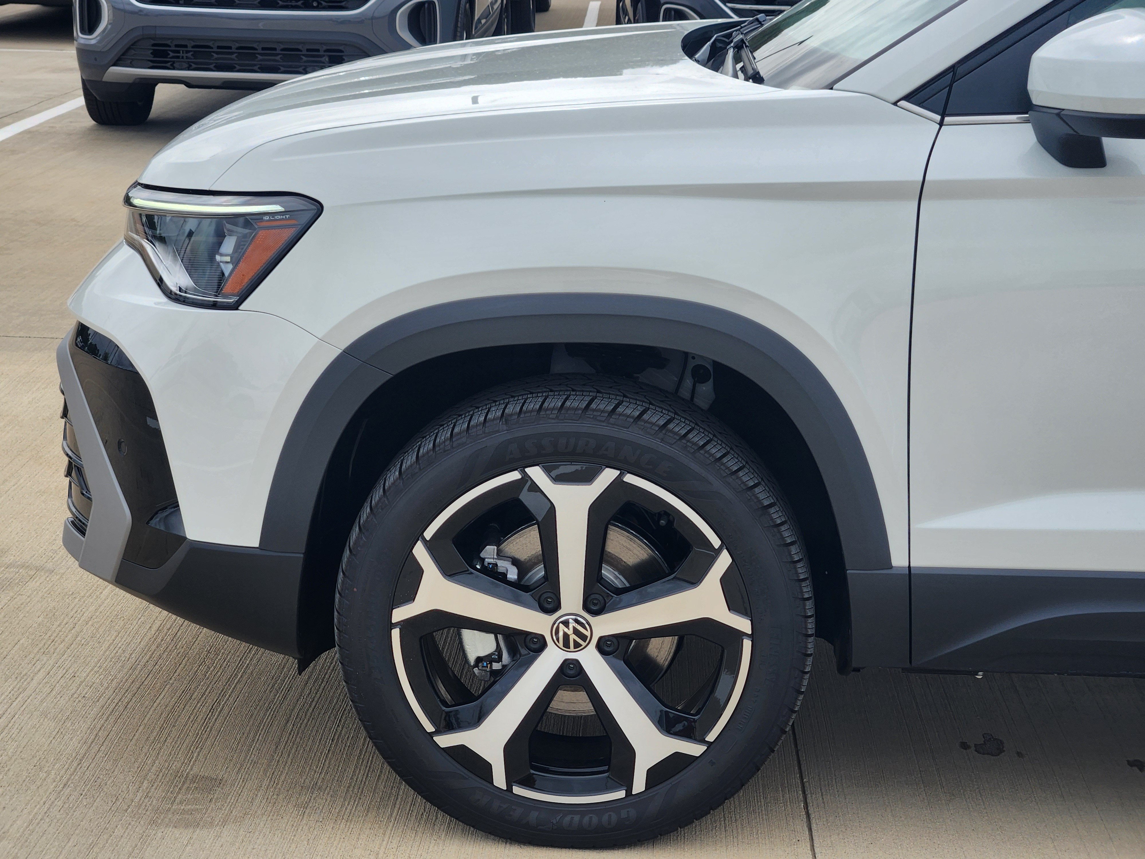 2027 Volkswagen Taos SEL