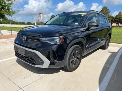2025 Volkswagen Taos S