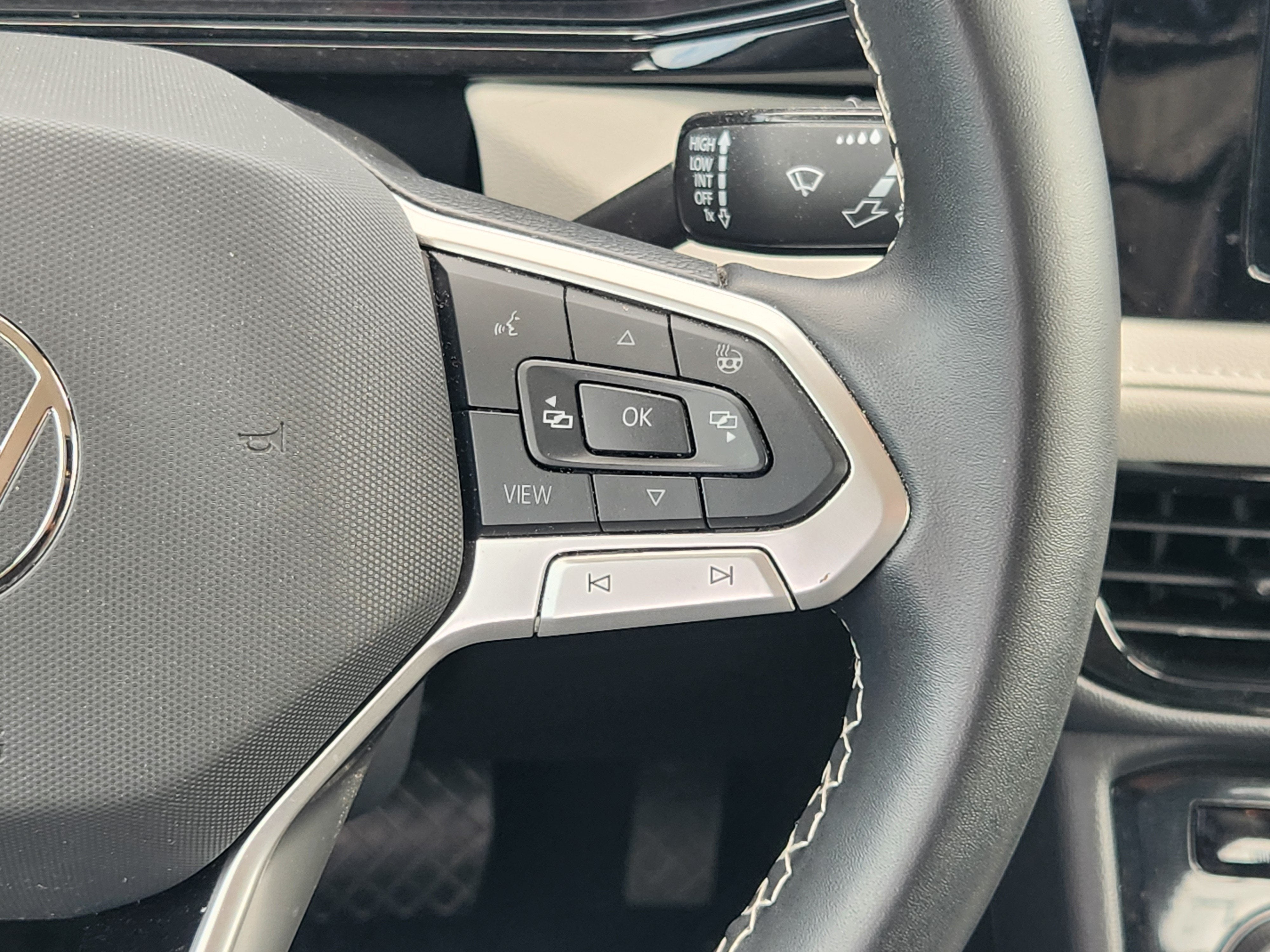 2025 Volkswagen Taos S