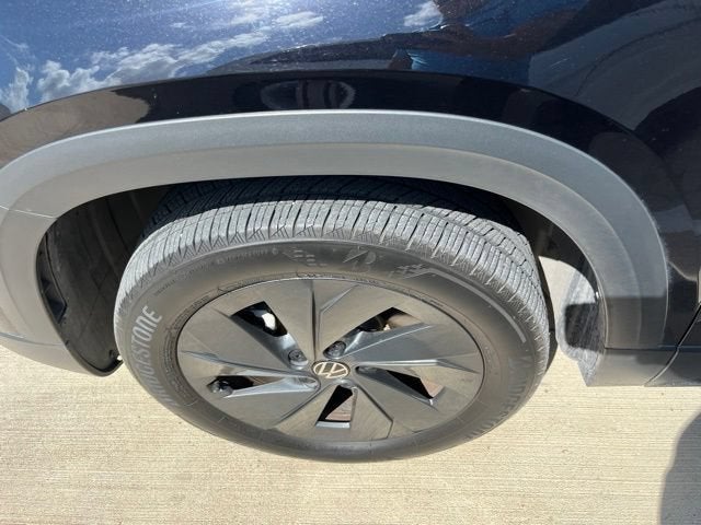 2025 Volkswagen Taos S