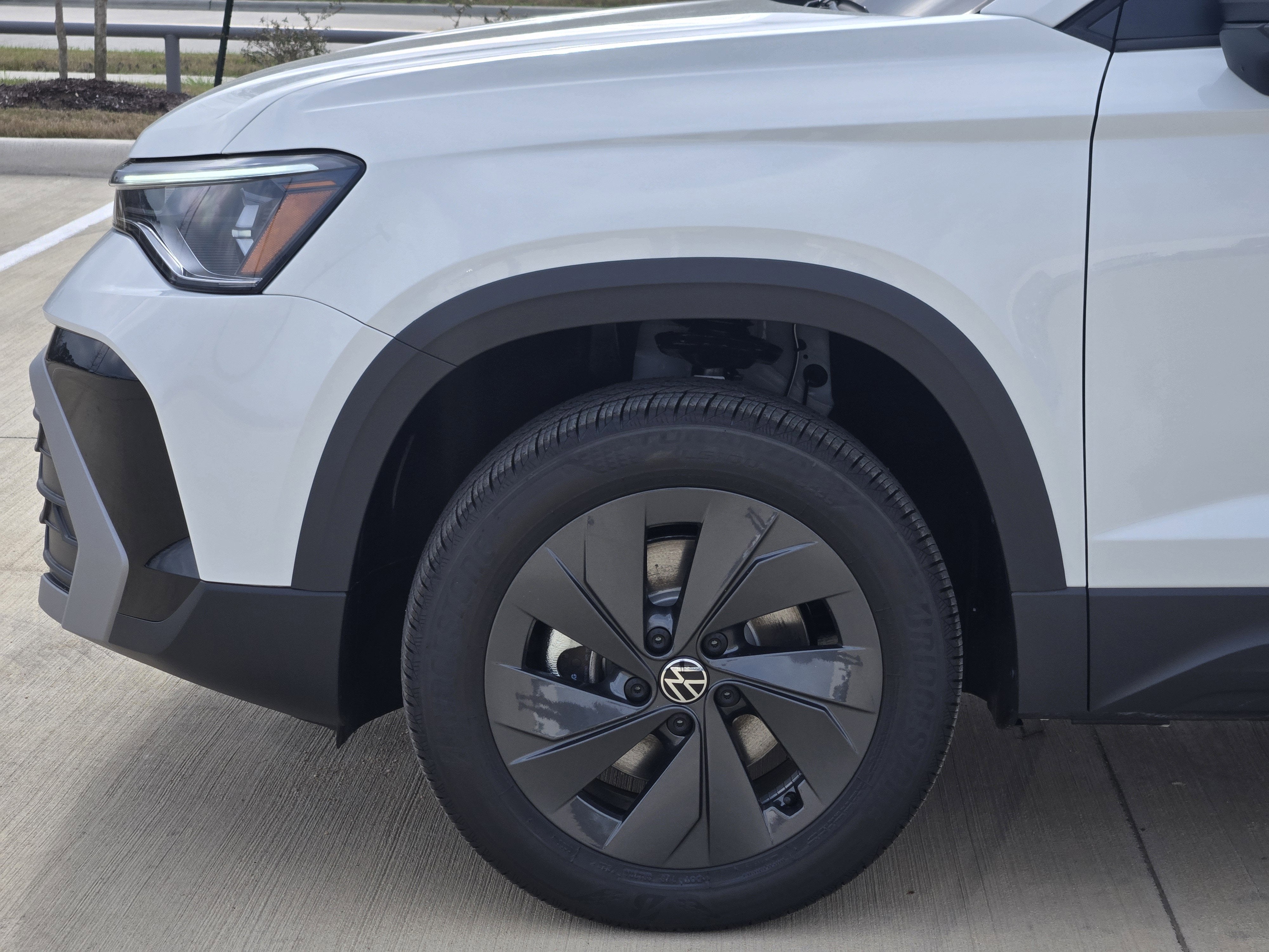 2026 Volkswagen Taos S