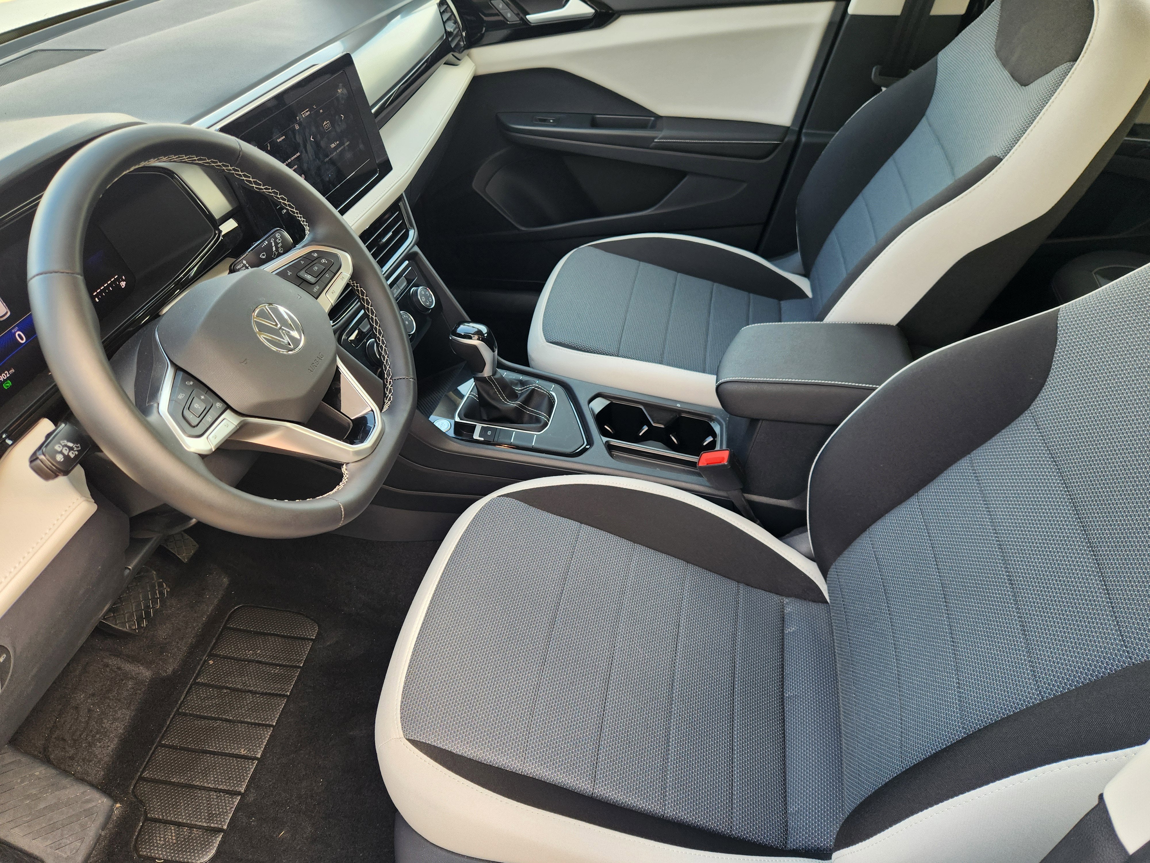 2026 Volkswagen Taos S