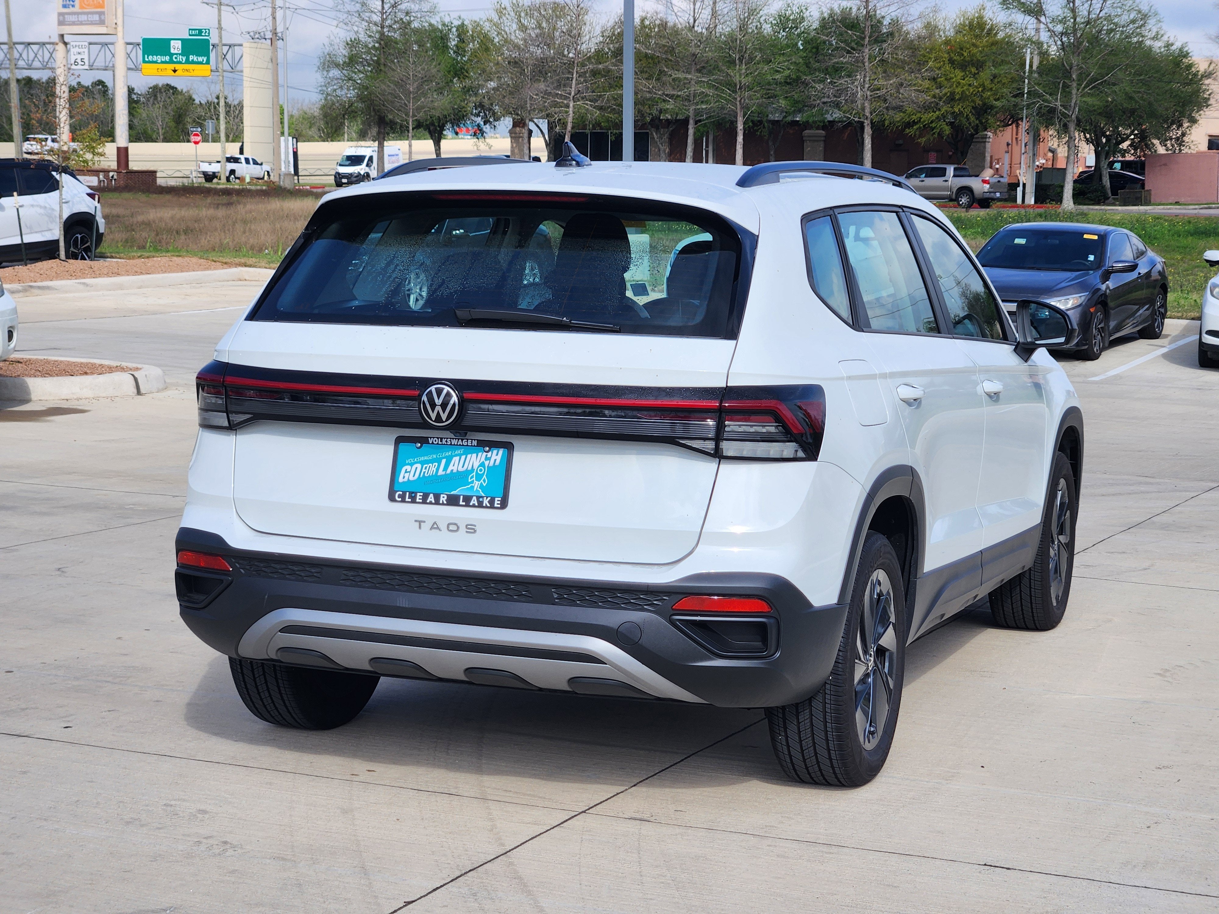 2026 Volkswagen Taos S