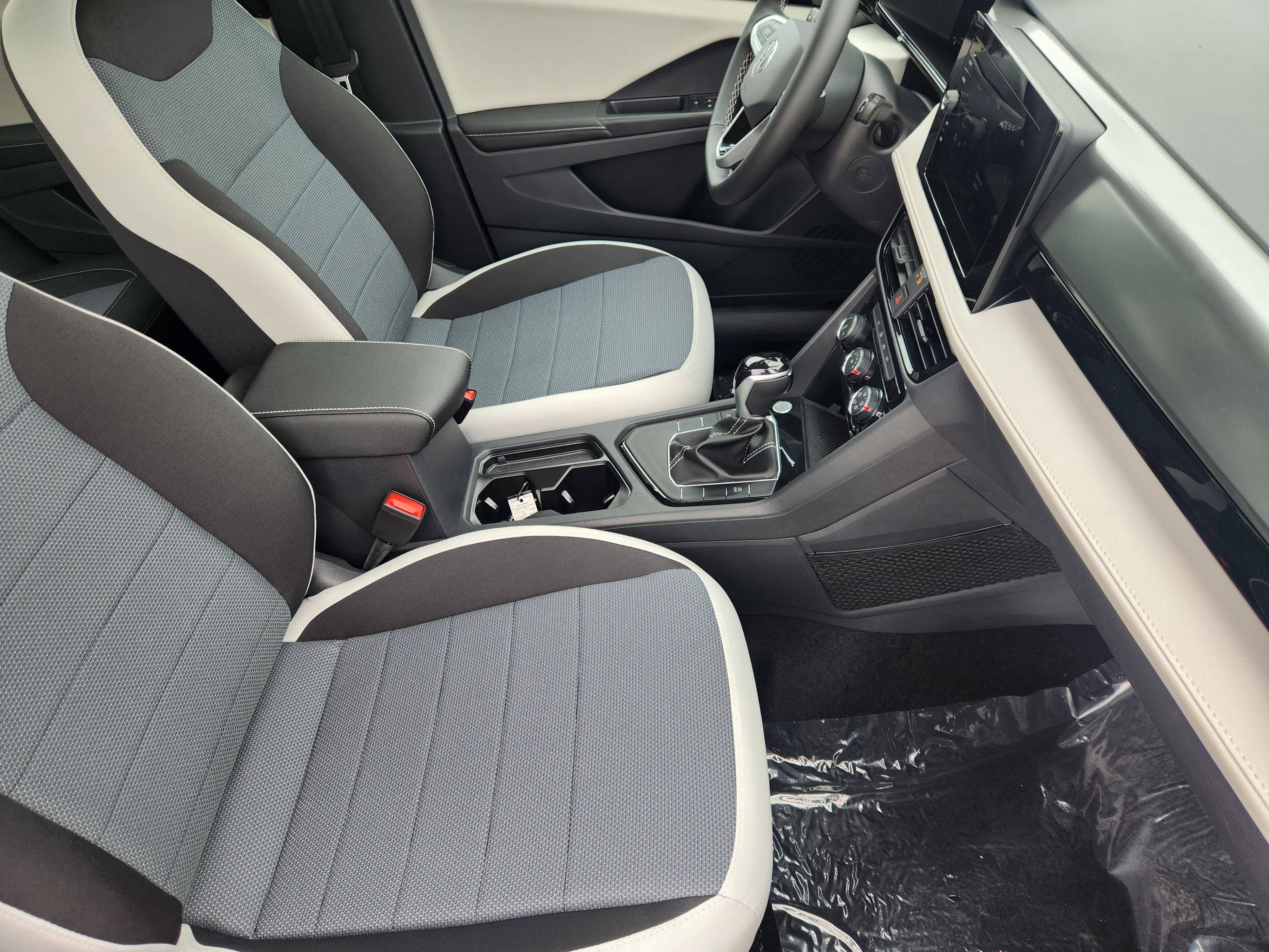 2026 Volkswagen Taos S