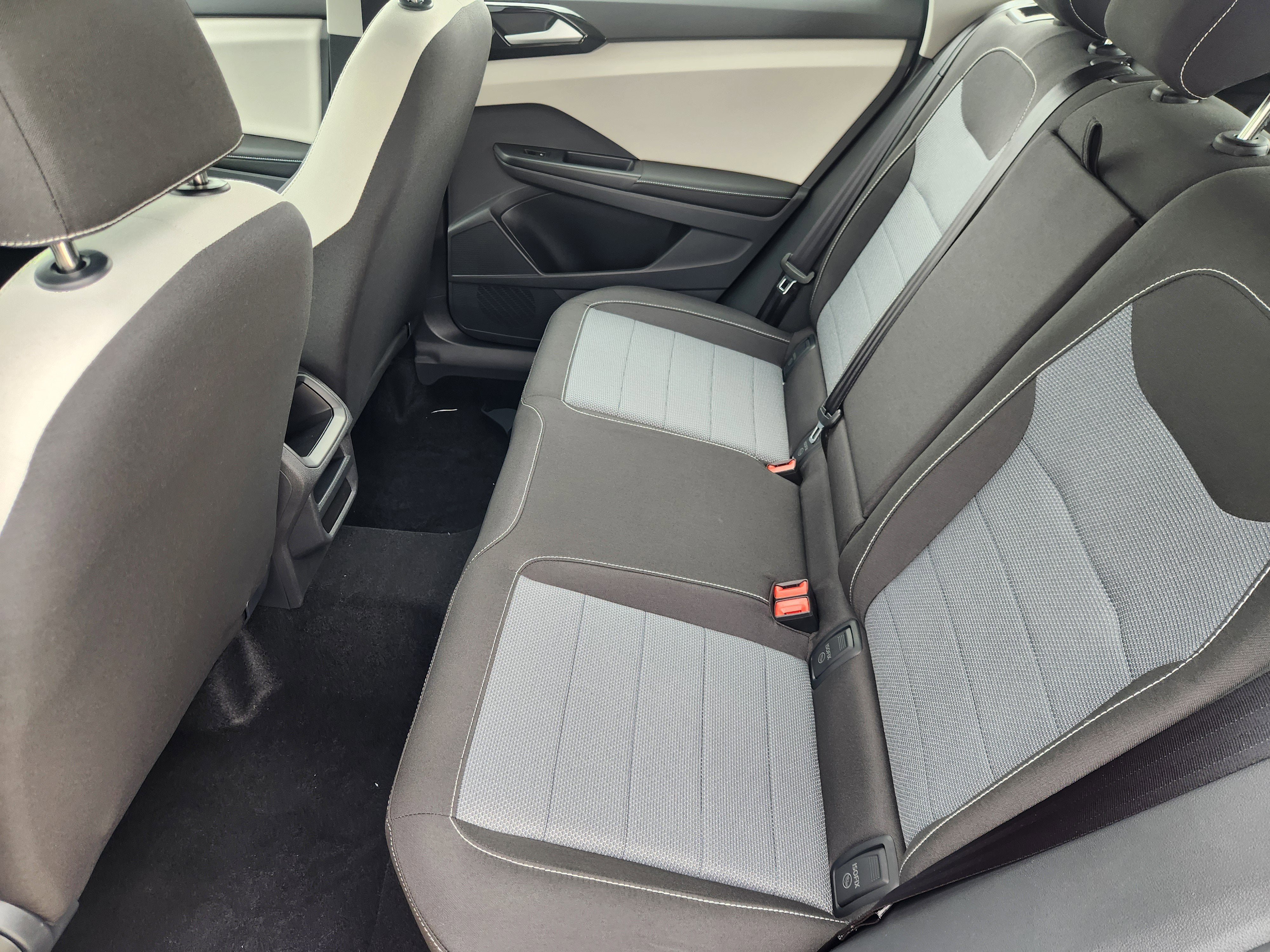 2026 Volkswagen Taos S