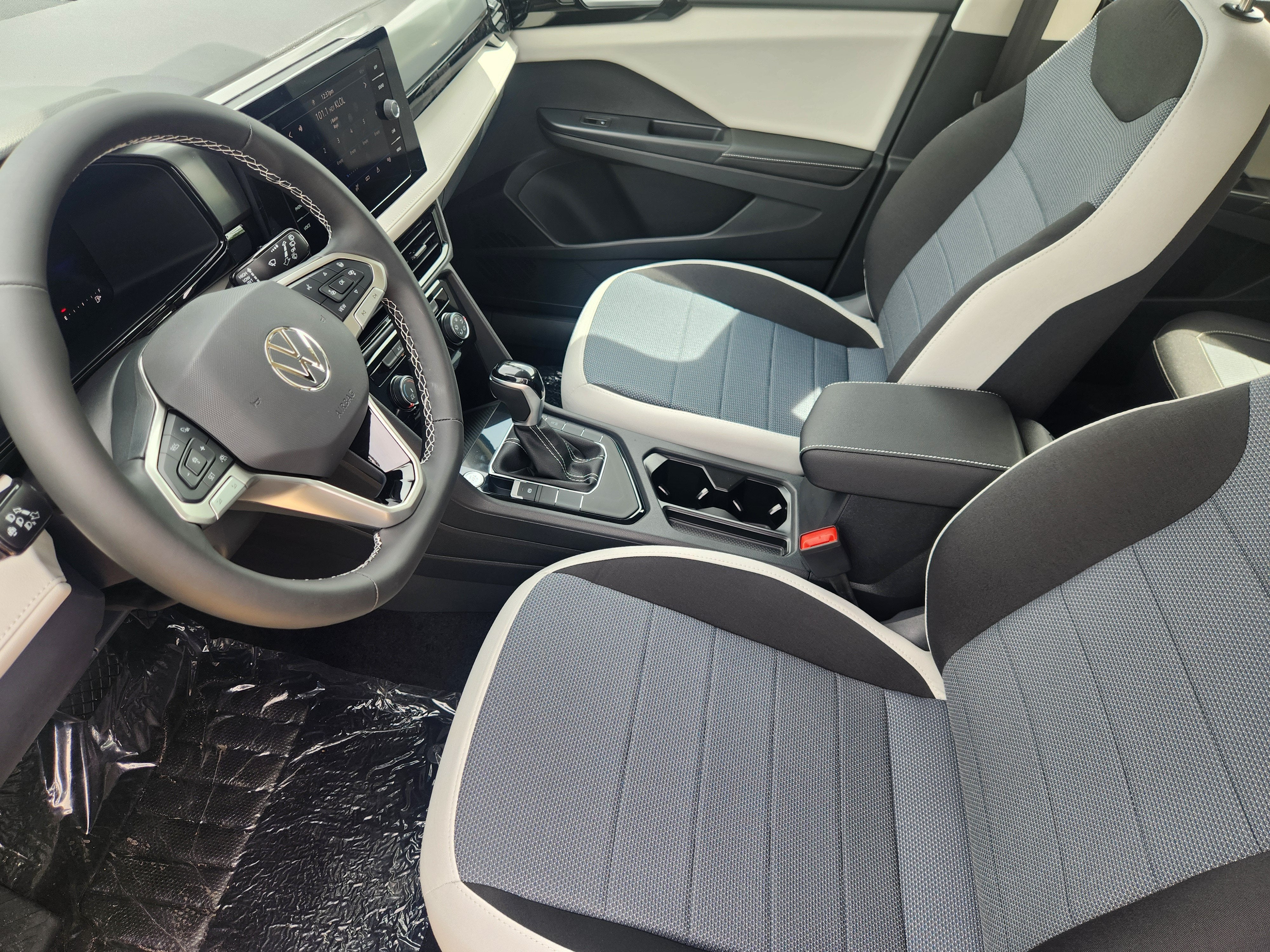 2027 Volkswagen Taos S
