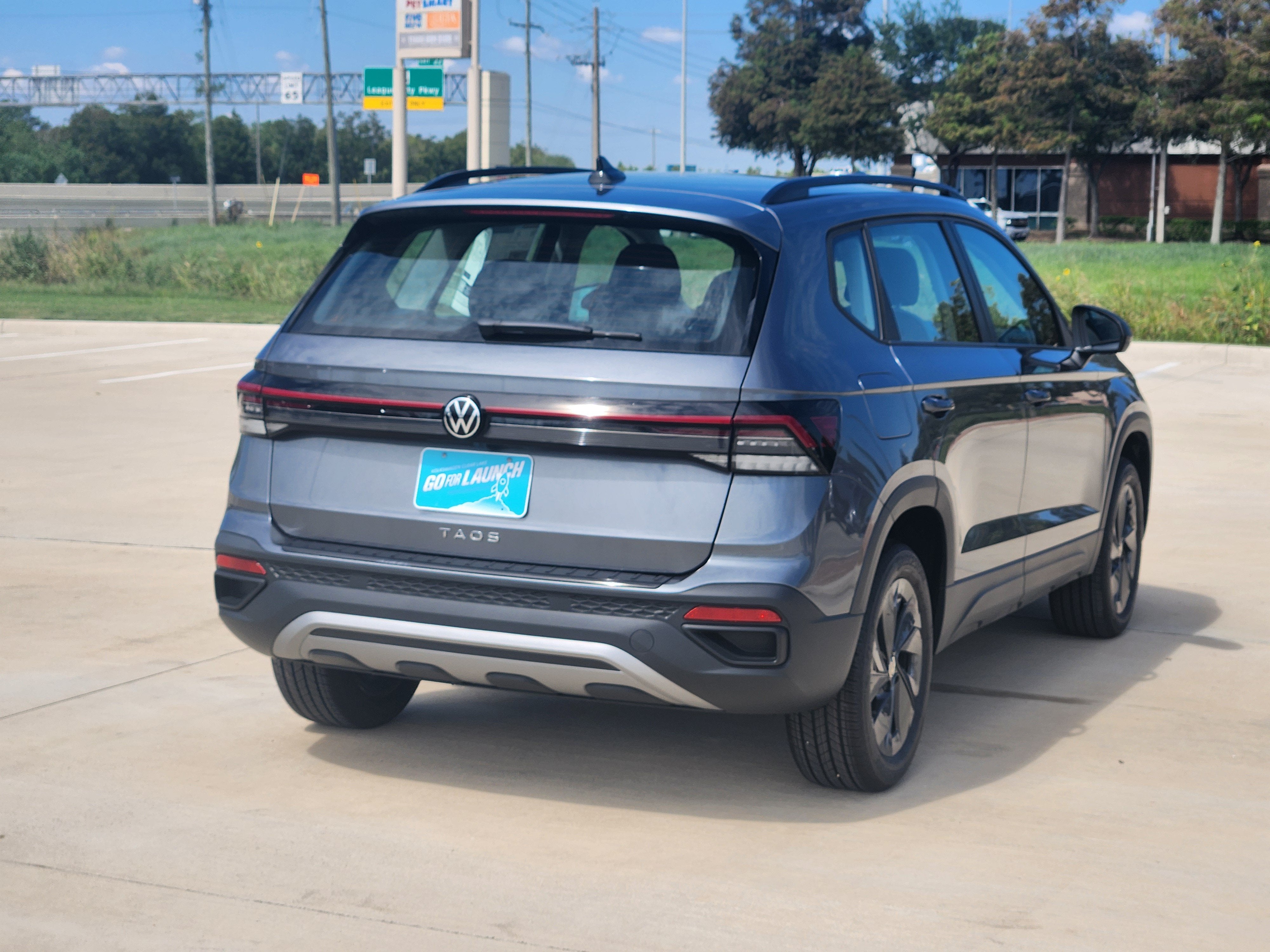 2027 Volkswagen Taos S