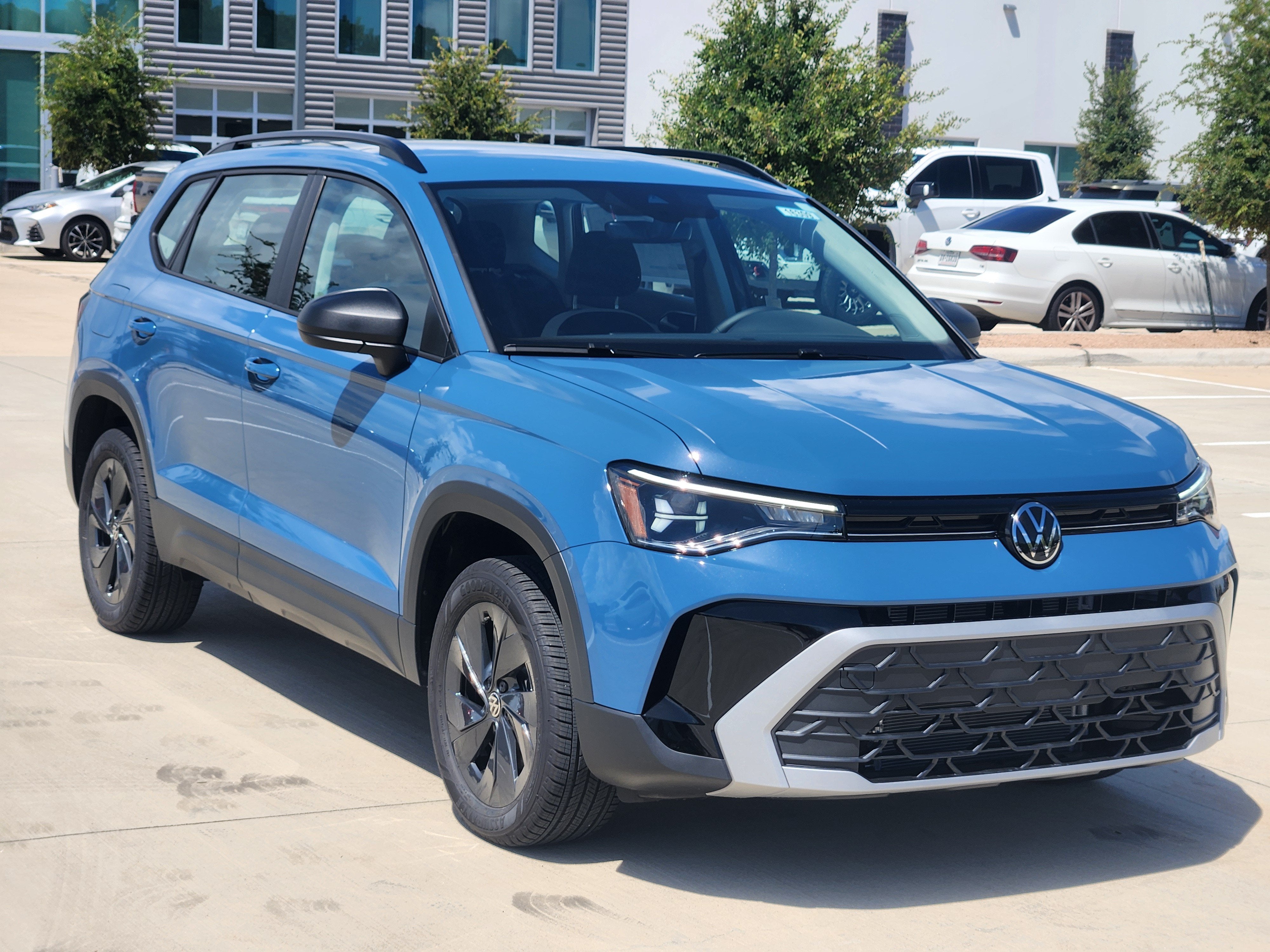 2027 Volkswagen Taos S